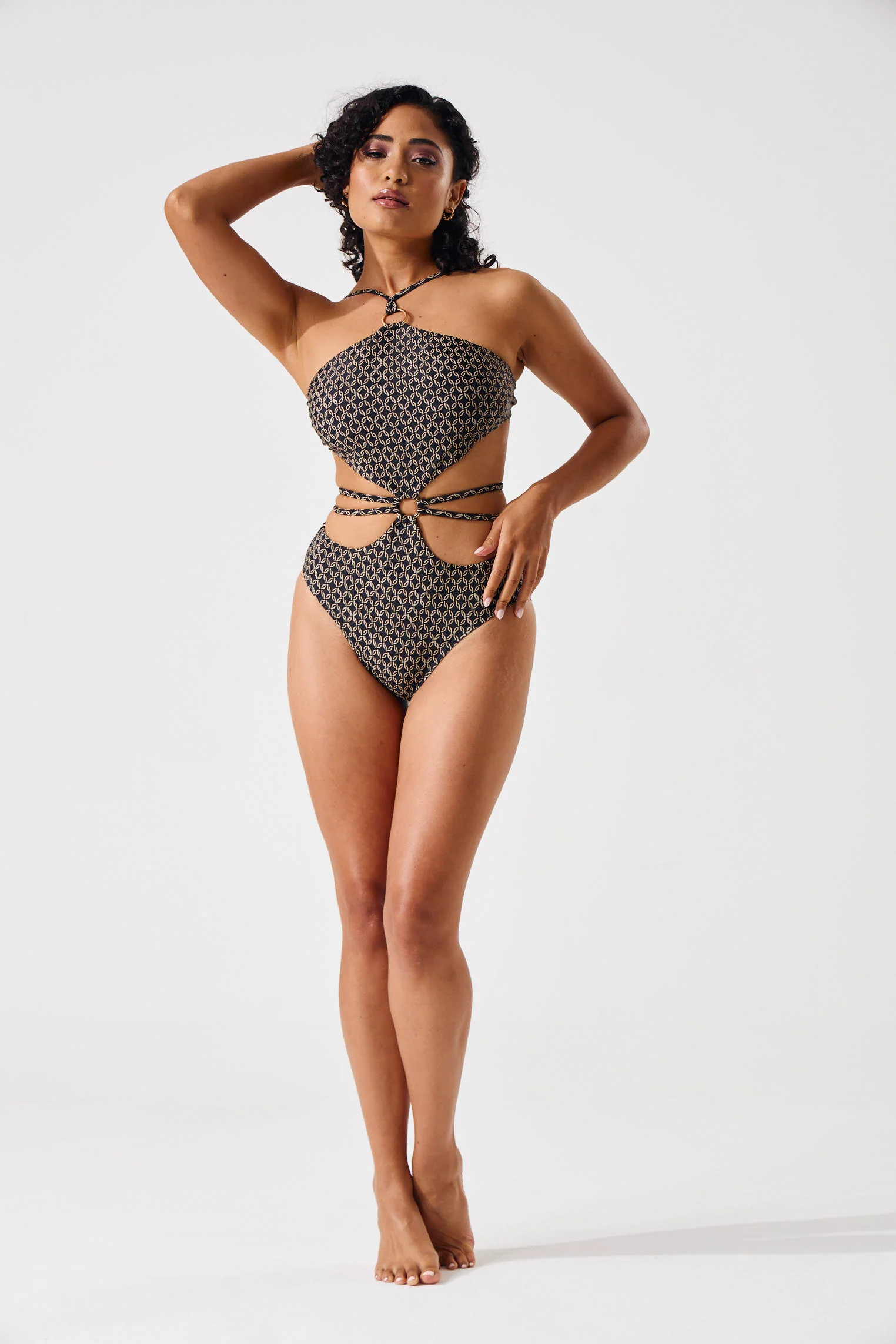 1 Piece Cutout Hankie Chain Monogram Swimsuit - Black - Image 3