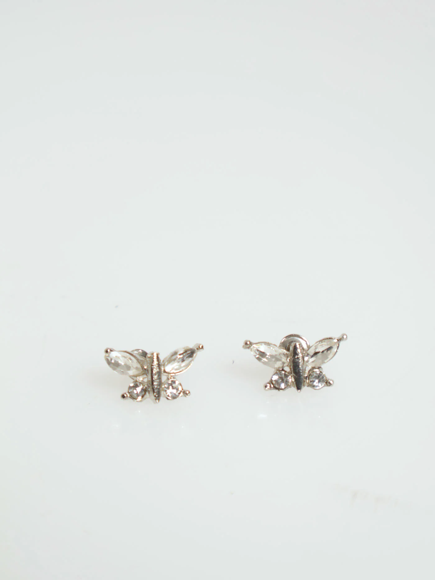 2 Layer Butterfly Pendant Necklace & Earrings - Silver - Image 3