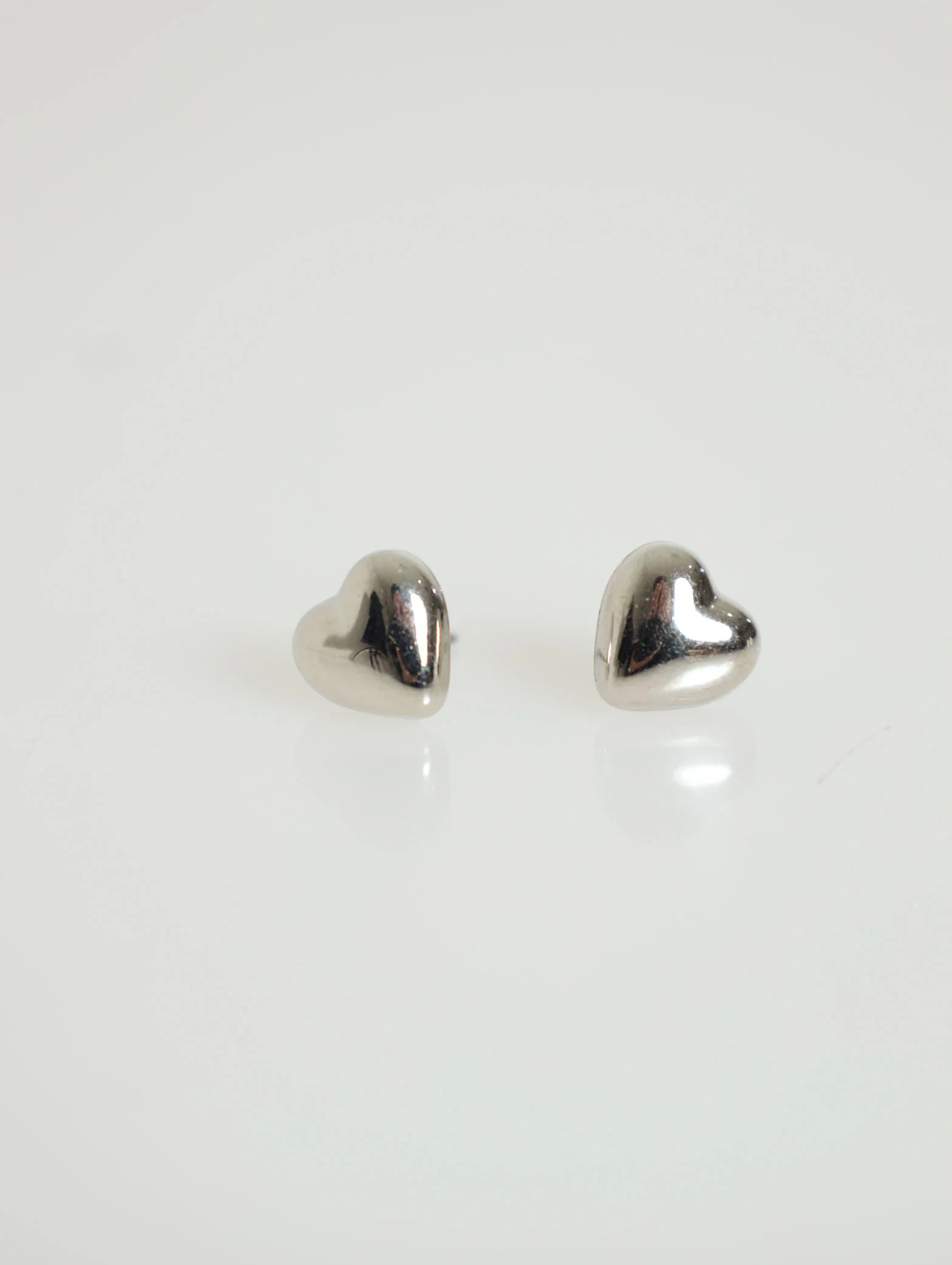 2 Layer Solid Heart Charm Necklace And Earrings - Image 2