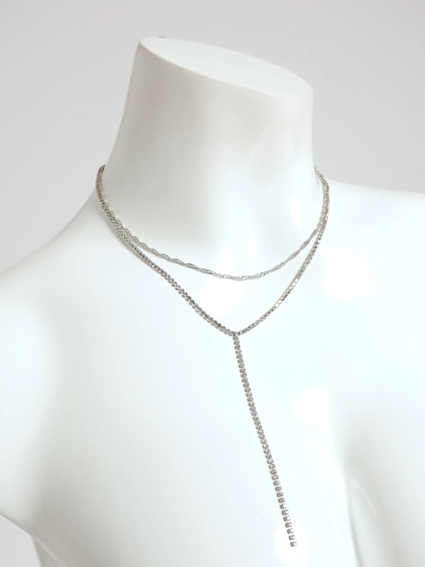 2 Layer Twisted Chain & Hanging Diamante Necklace