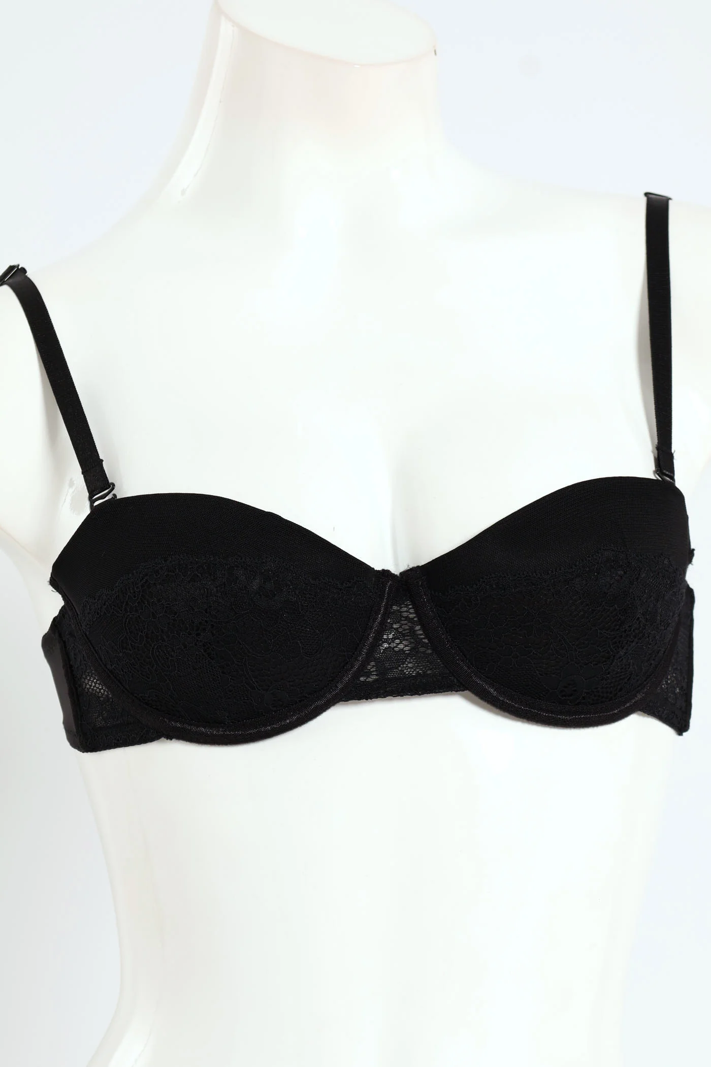 2 Pack Mesh & Lace Peep Balconette Bra - Black/Red - Image 2