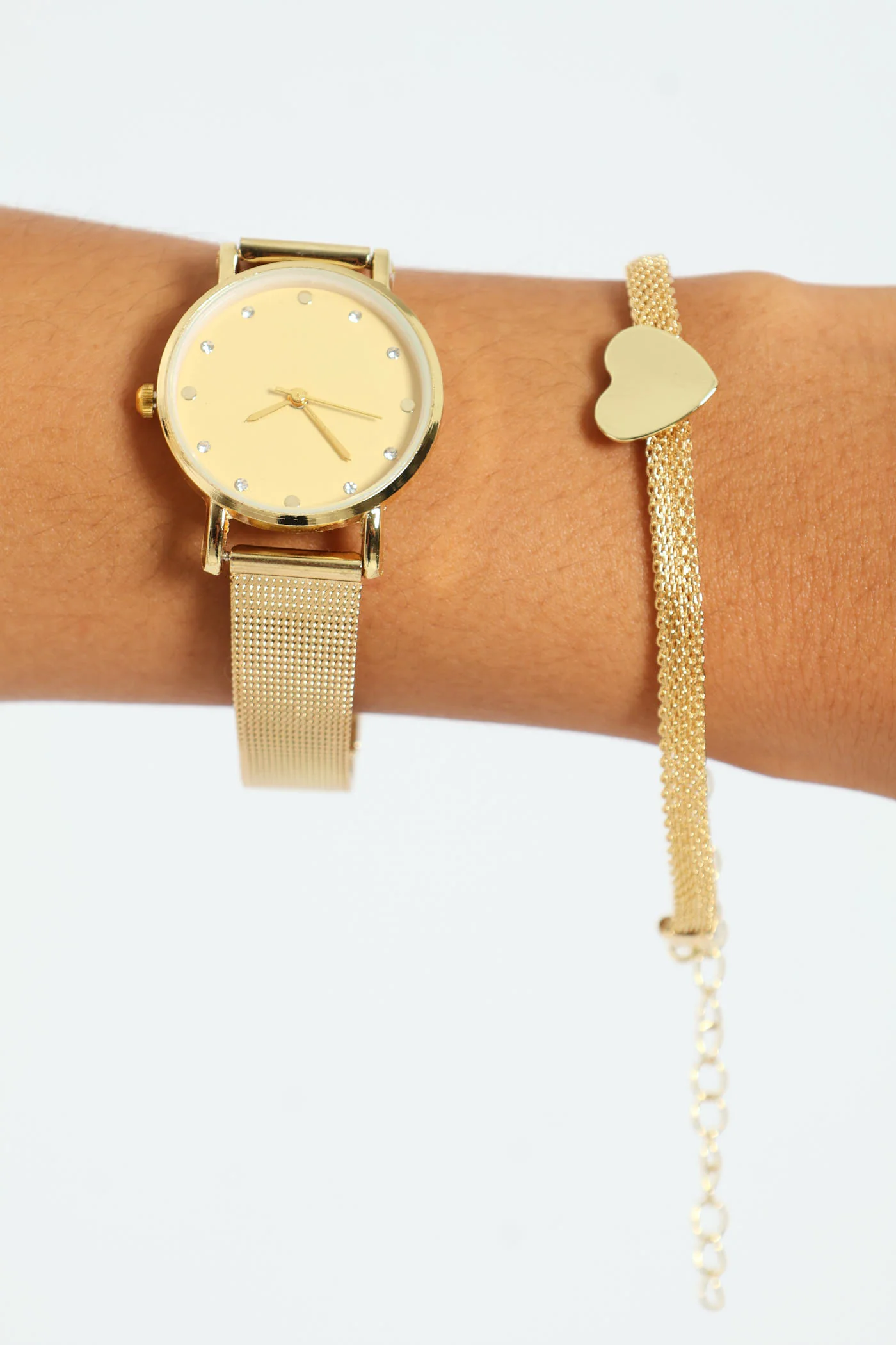 2 Pack Mesh Strap Watch & Heart Bracelet - Gold