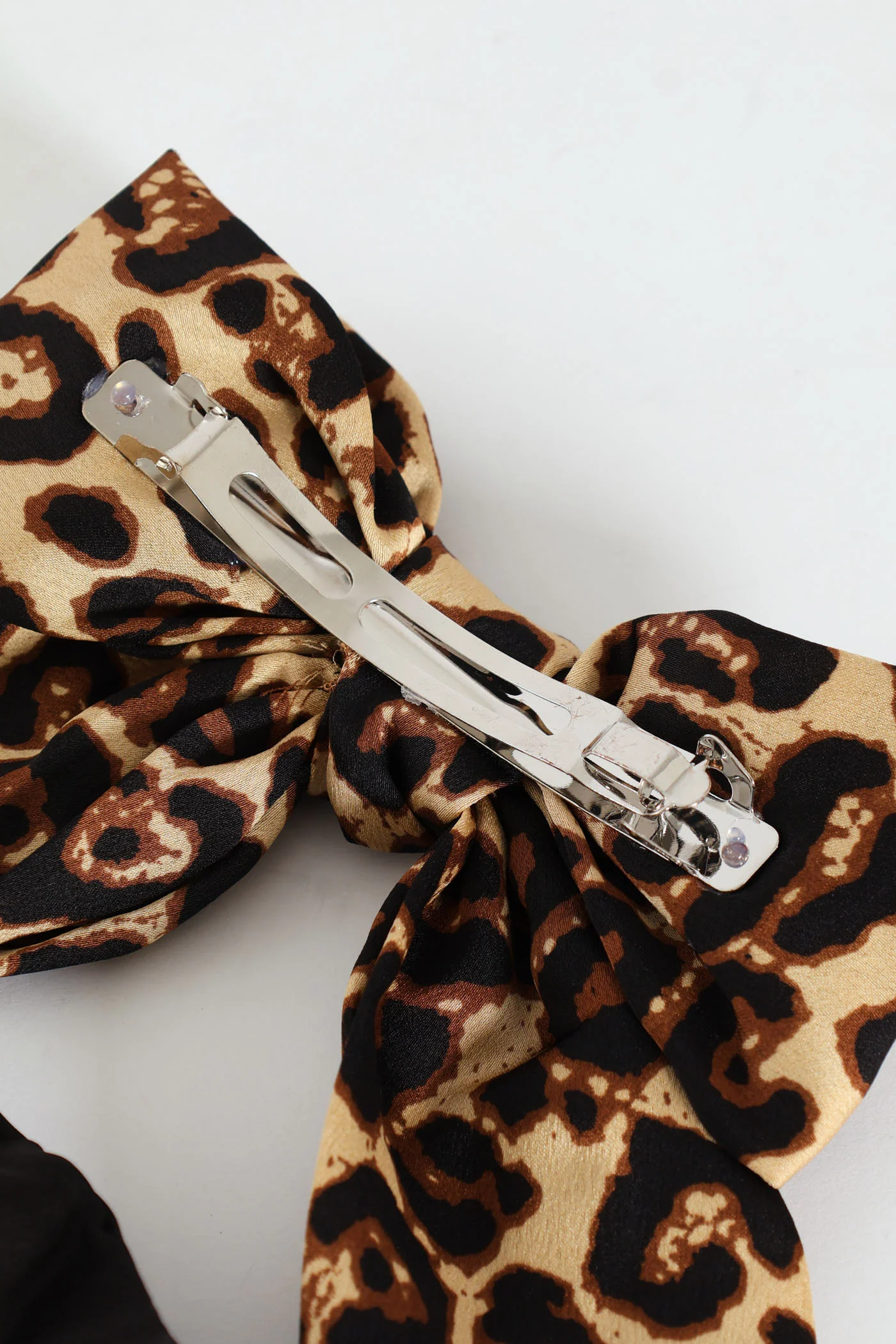 2 Pack Satin Bow Hair Scrunchies - Multi - Image 4