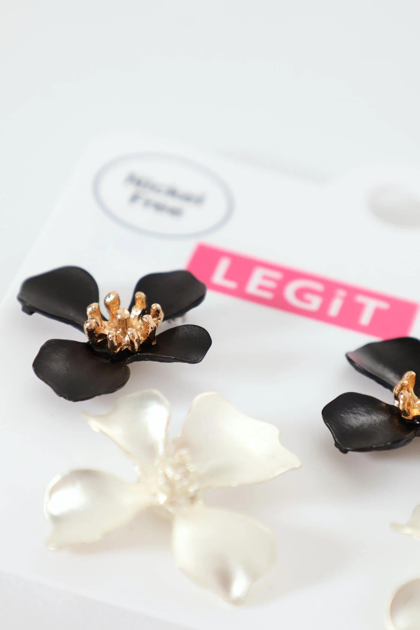 2 Pack Statement Flower Earrings - Black - Image 2
