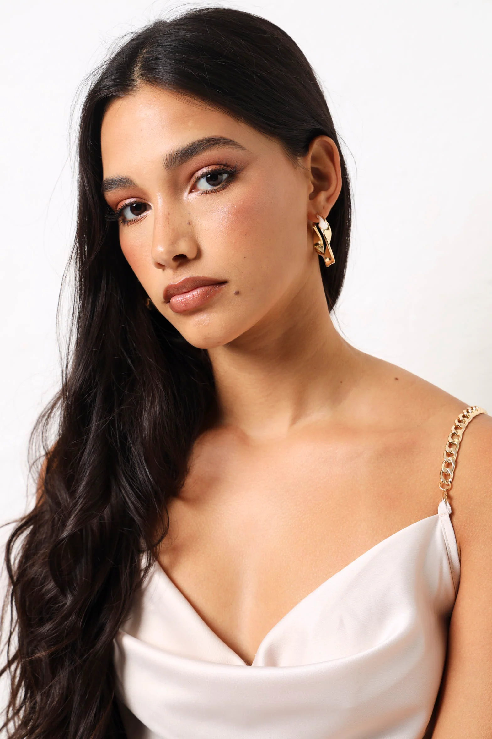 2 Pack Twisted Hoop Earrings - Gold/Silver - Image 5