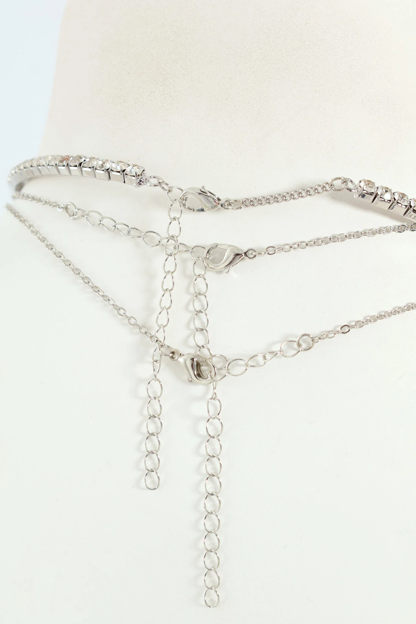 3 Layer Choker And Butterfly Pendant Necklace - Silver - Image 4