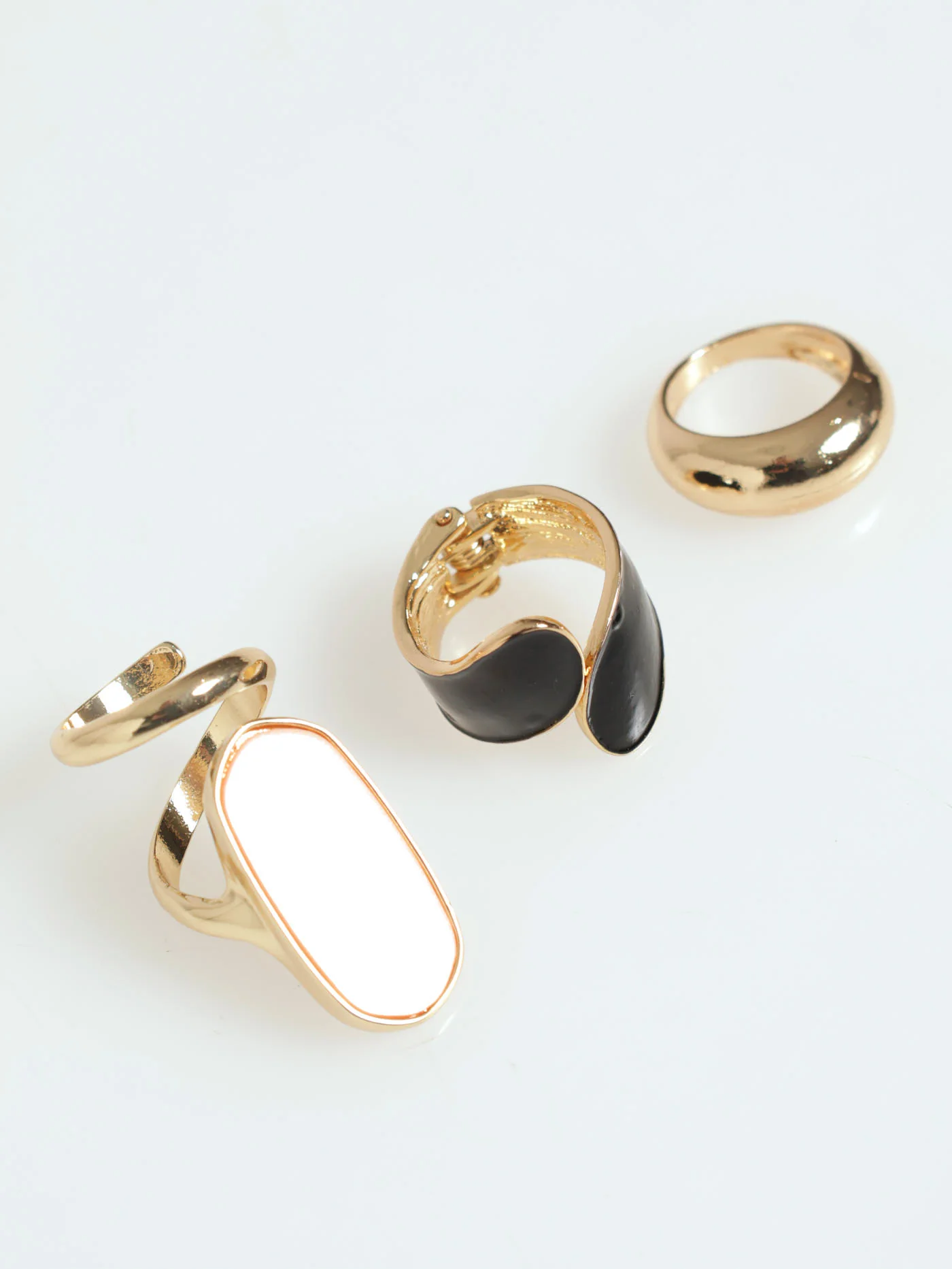 3 Pack Gem Twisted Rings - Gold