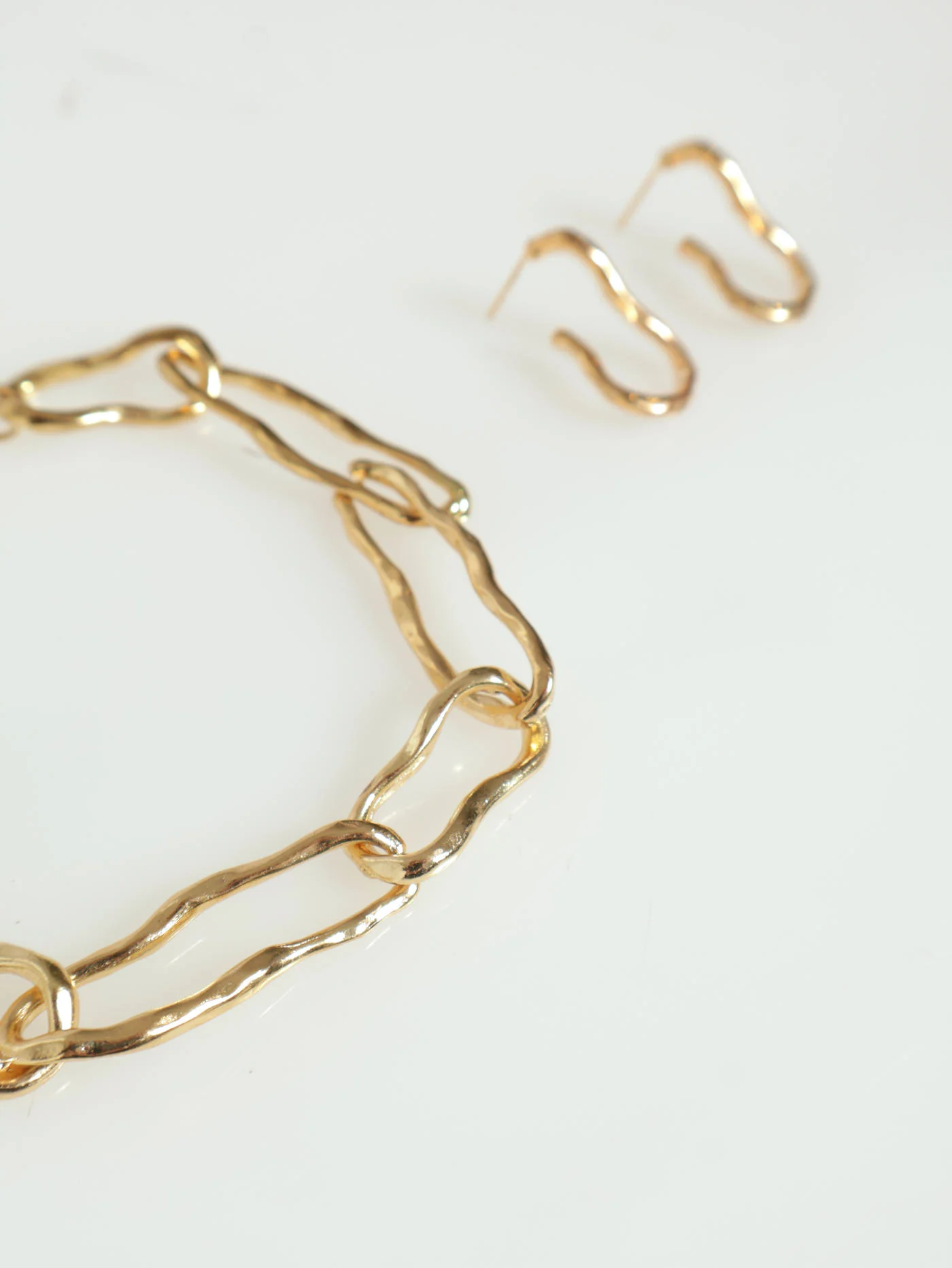 3 Pack Irregular Necklace, Bracelet & Earrings - Gold - Image 5