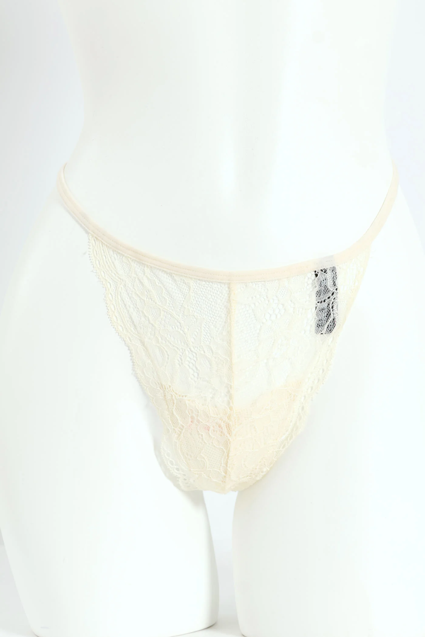 3 Pack Lace G-String - Black/Red/Cream - Image 2