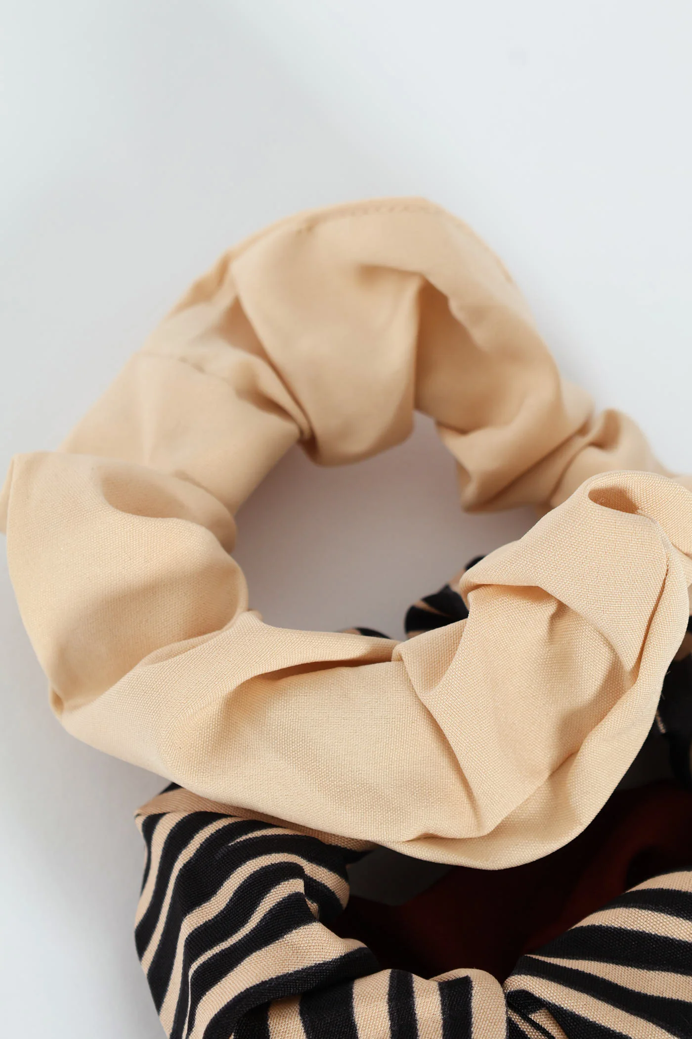 3 Pack Printed Scrunchies - Multi - Image 3