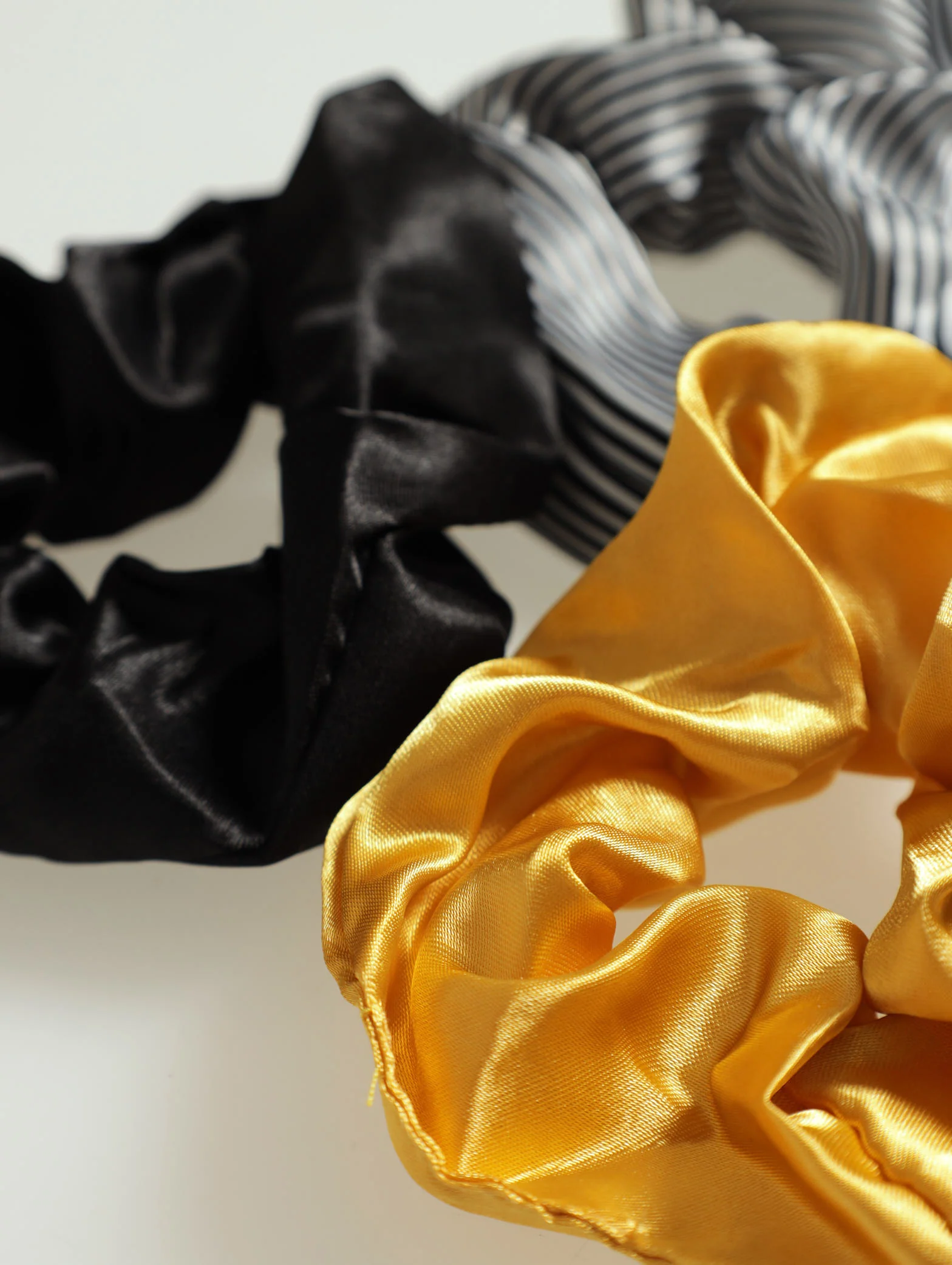 3 Pack Scrunchies - Black/White - Image 2