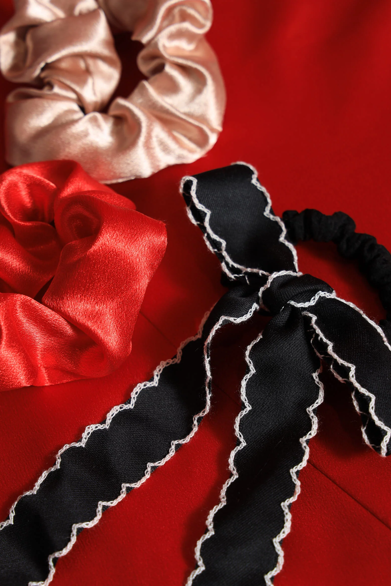 3 Pack Top Stitch Bow Scrunchies - Multi - Image 3