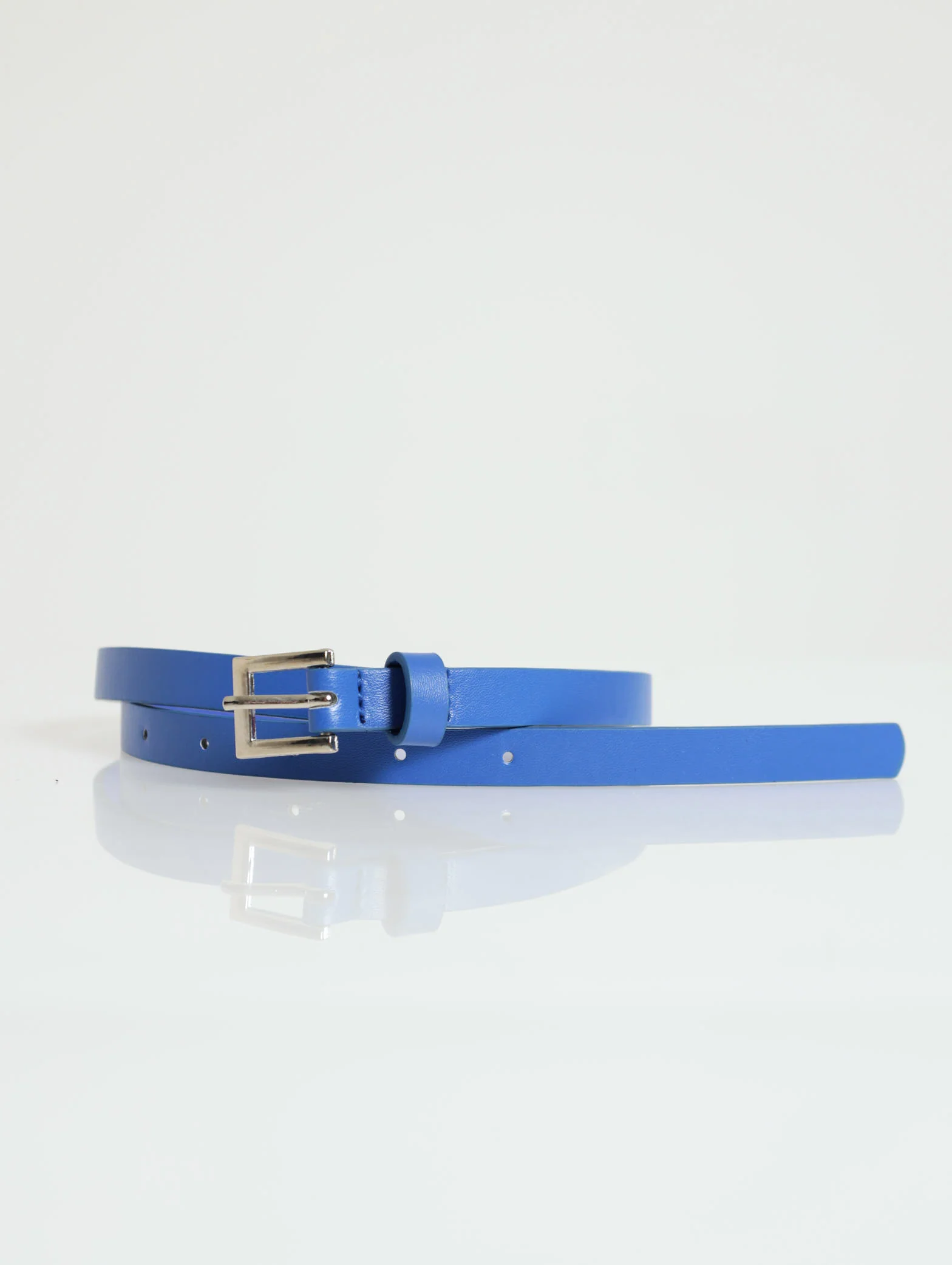 3 Pack Skinny Belts With Different Buckles - Image 3