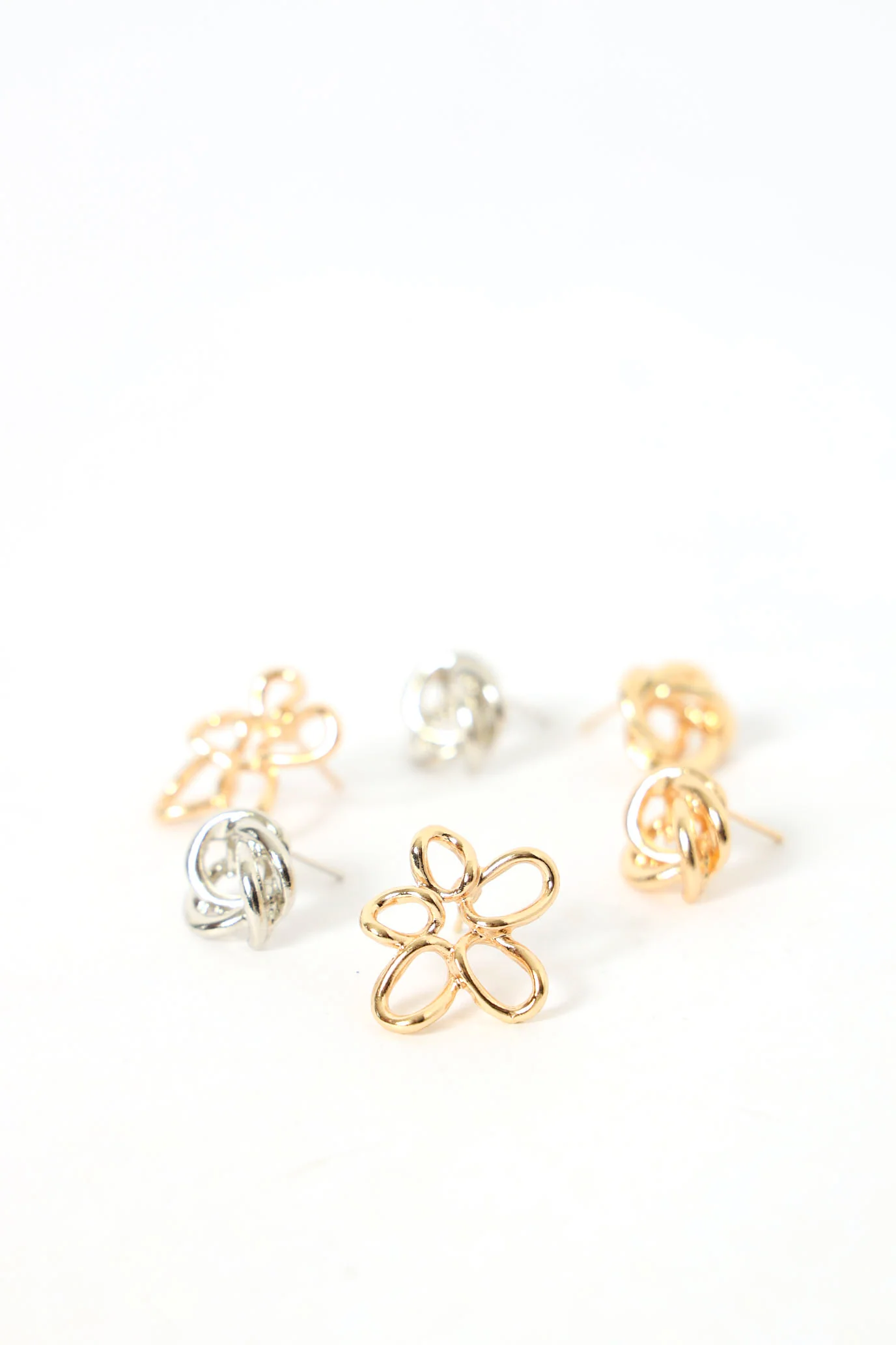 3 Pack Knot & Flower Earrings - Gold/Silver