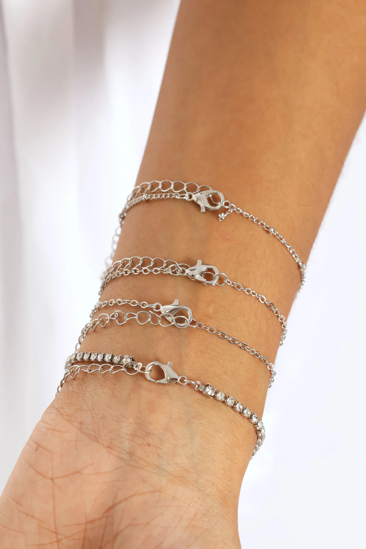 4 Pack Diamante Heart Anklets - Silver - Image 2