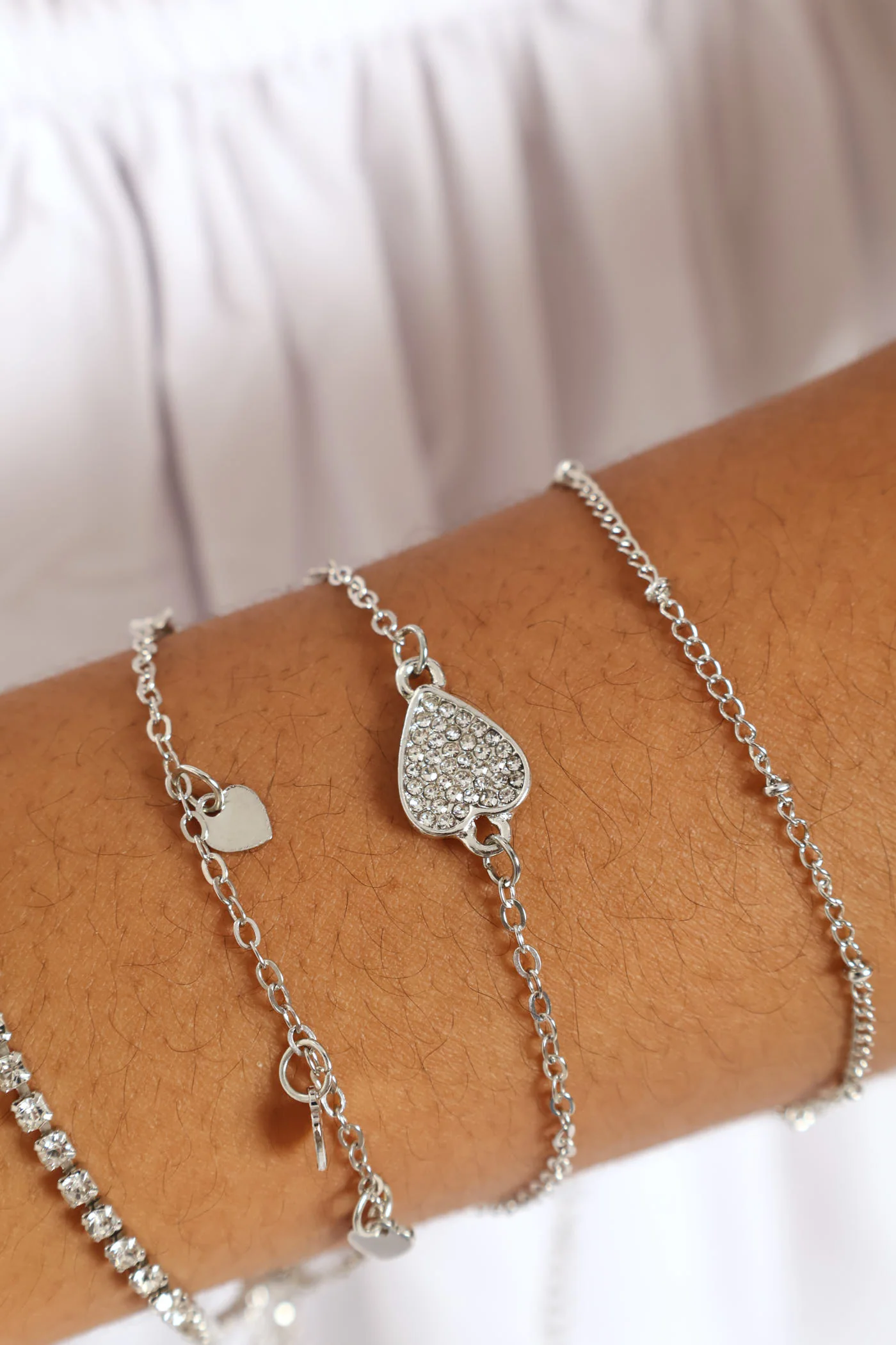 4 Pack Diamante Heart Anklets - Silver - Image 3