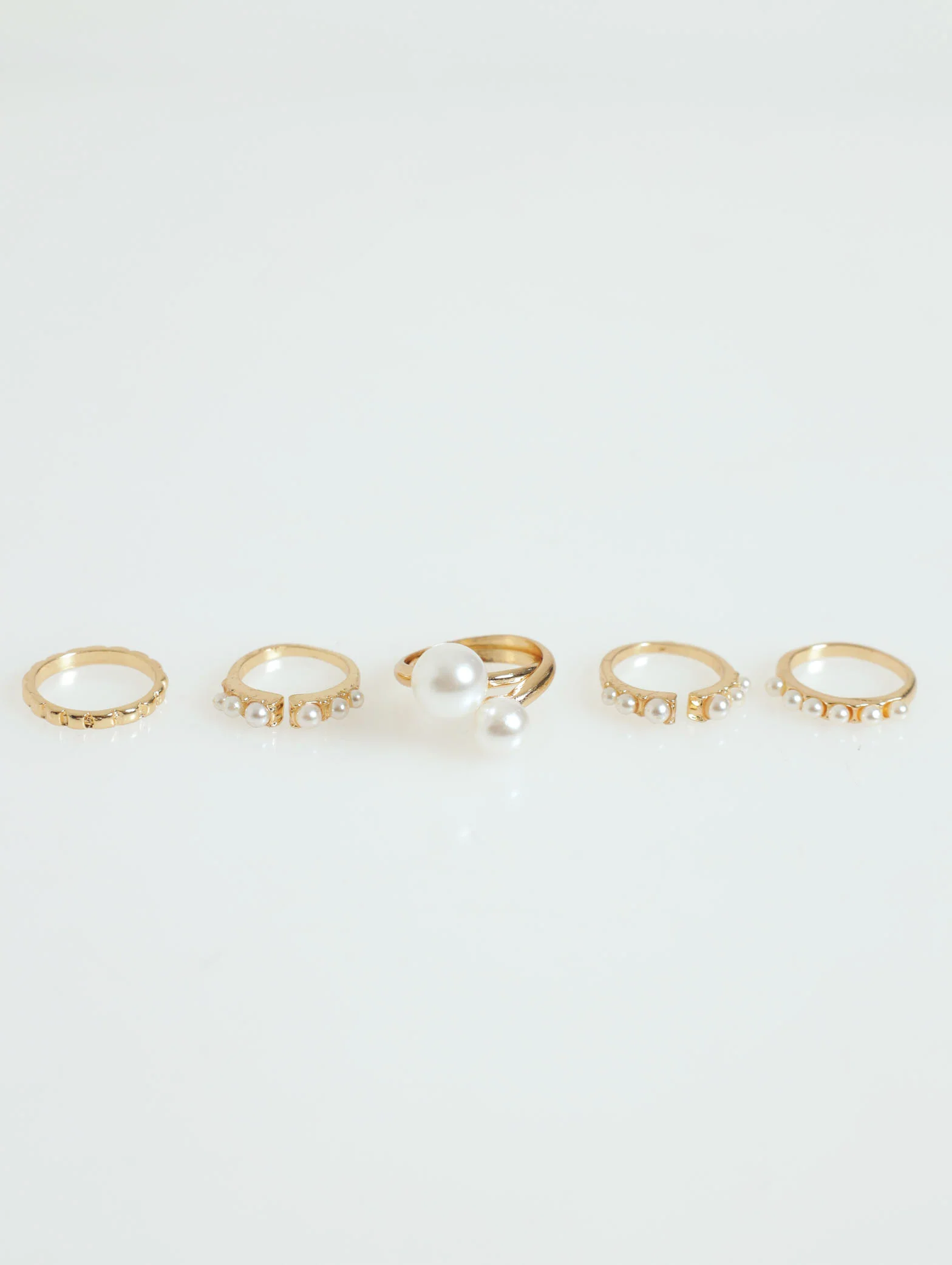 5 Pack Variety Pearl Rings