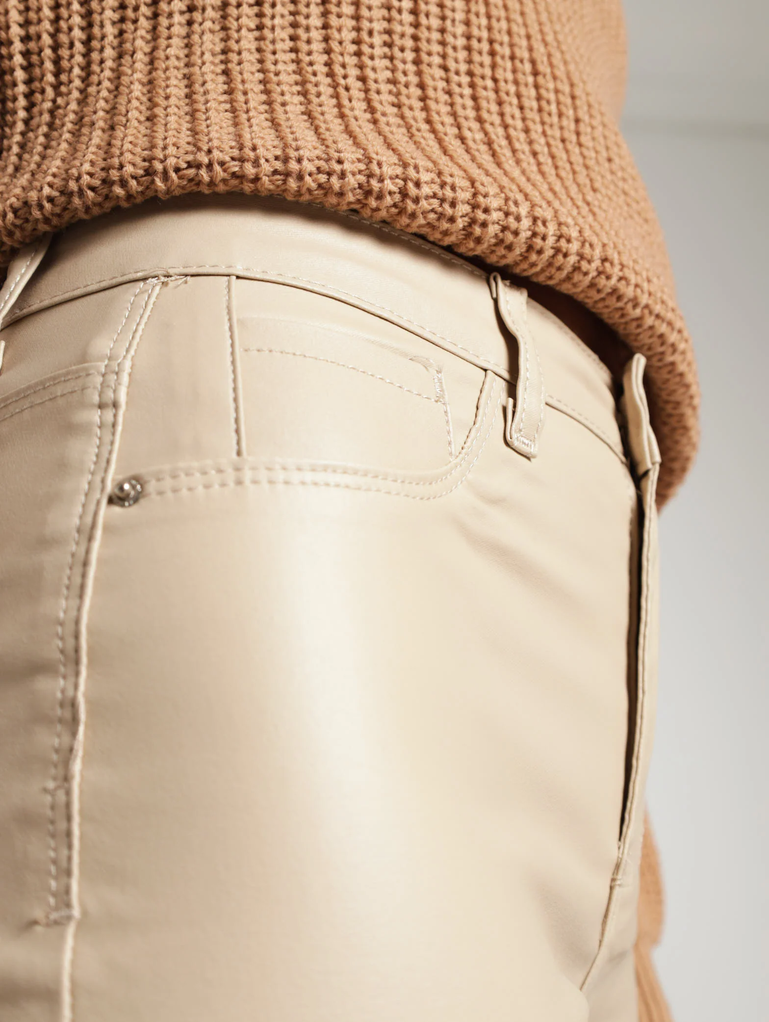 5 Pocket Coated Skinny Jean - Image 4