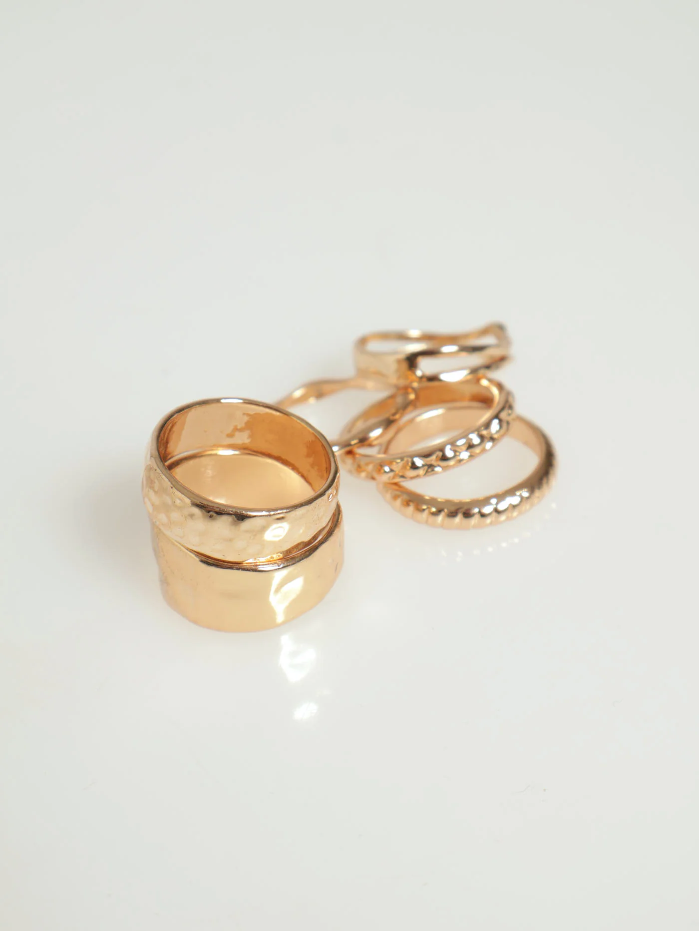 6 Pack Battered Rings - Gold - Image 3