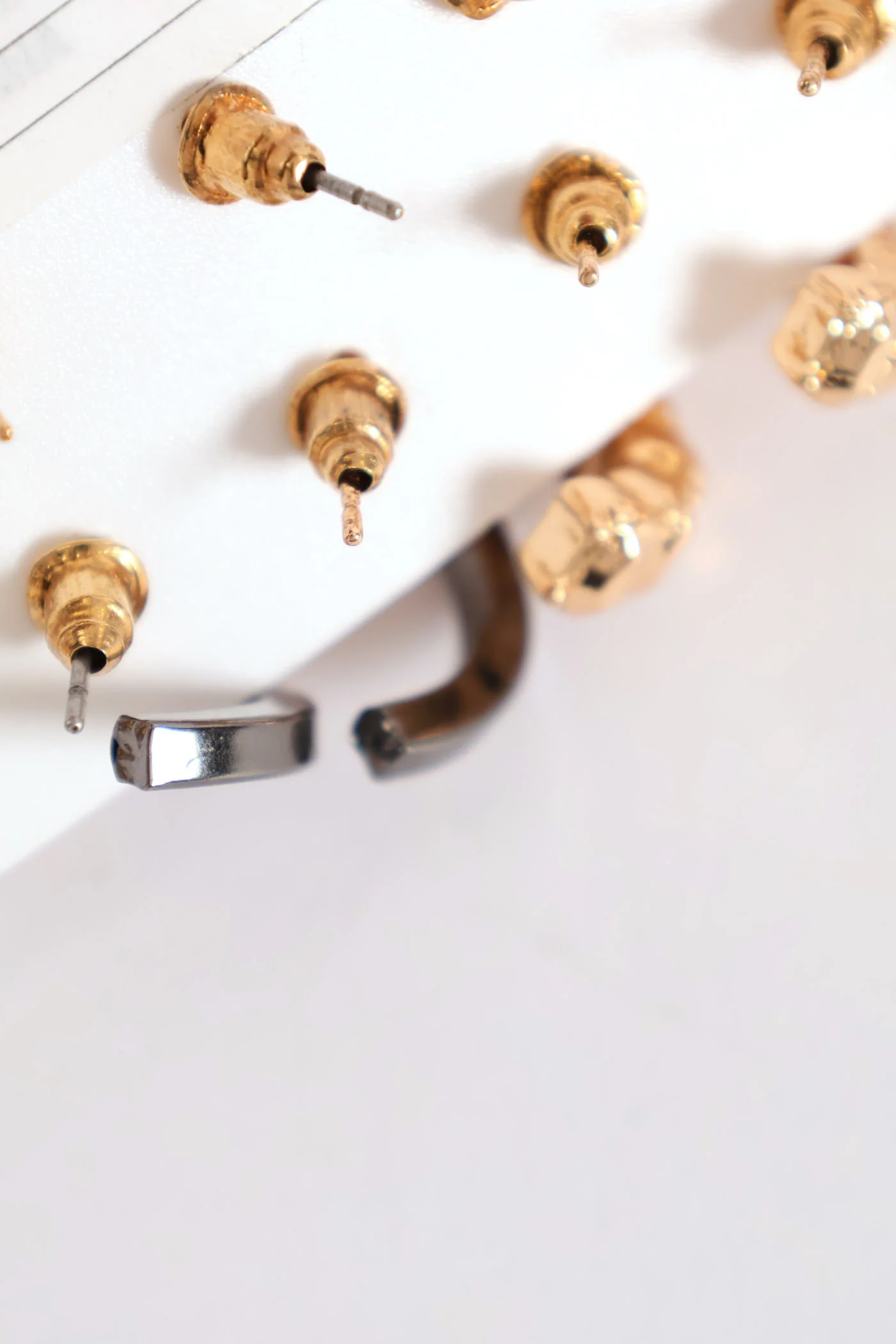 6 Pack Multi Gem And Epoxy Hoop Earrings - Gold - Image 3