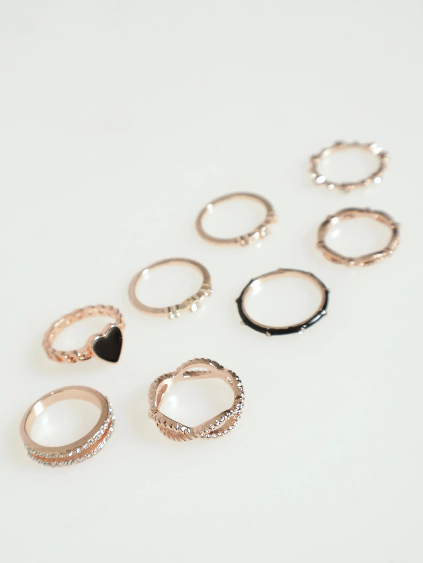 7 Pack Diamante & Epoxy Heart Rings - Rose Gold - Image 2