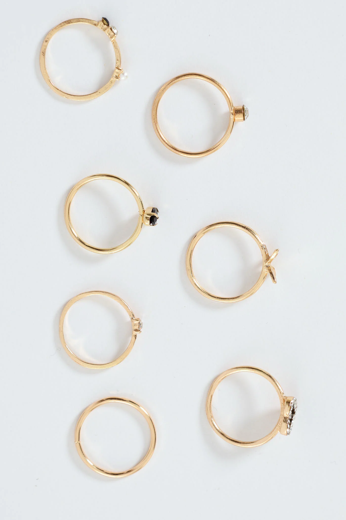 7 Pack Diamante Heart & Epoxy Rings - Gold - Image 2