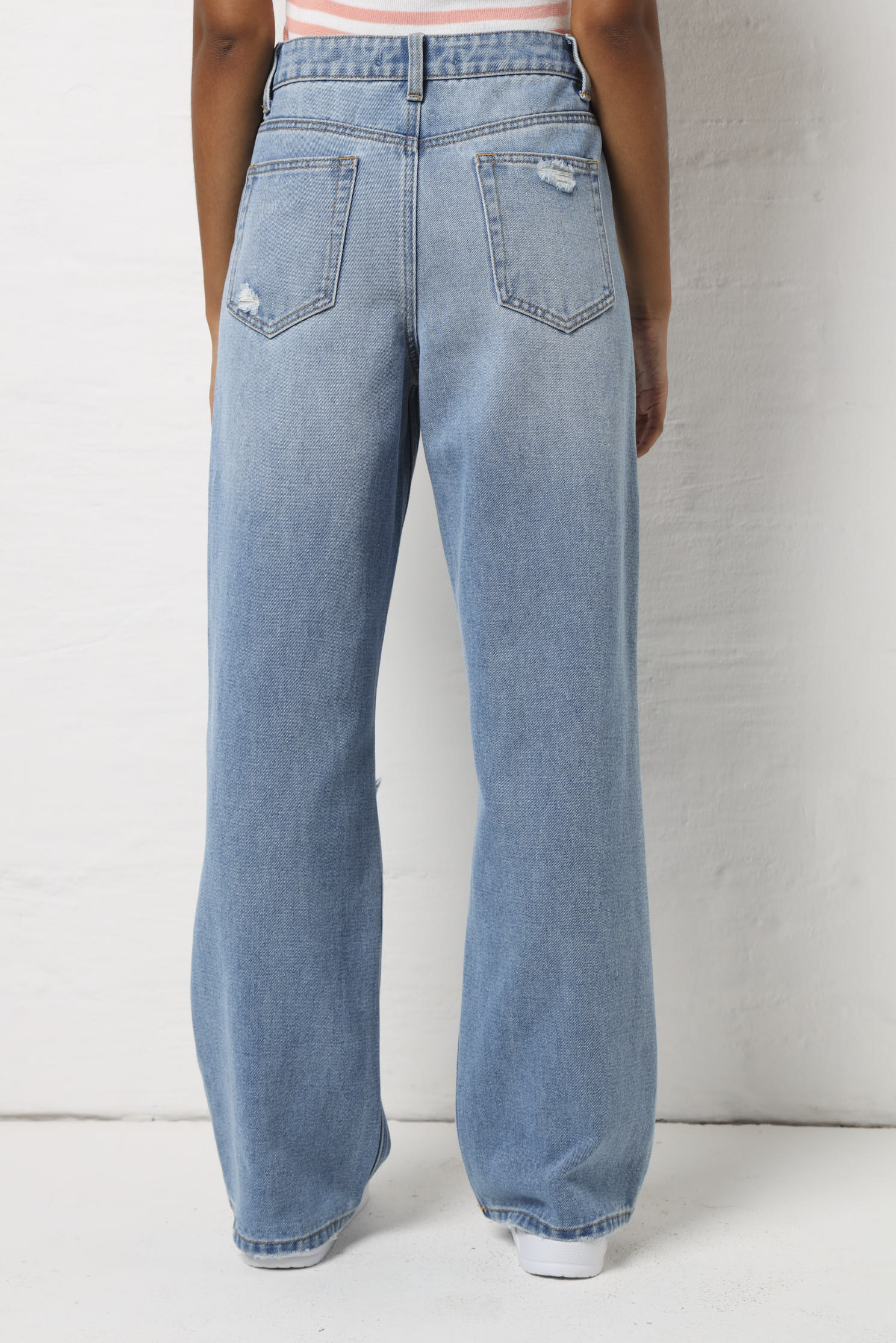 Abraised Wide Leg Jean - Stonewash - Image 2