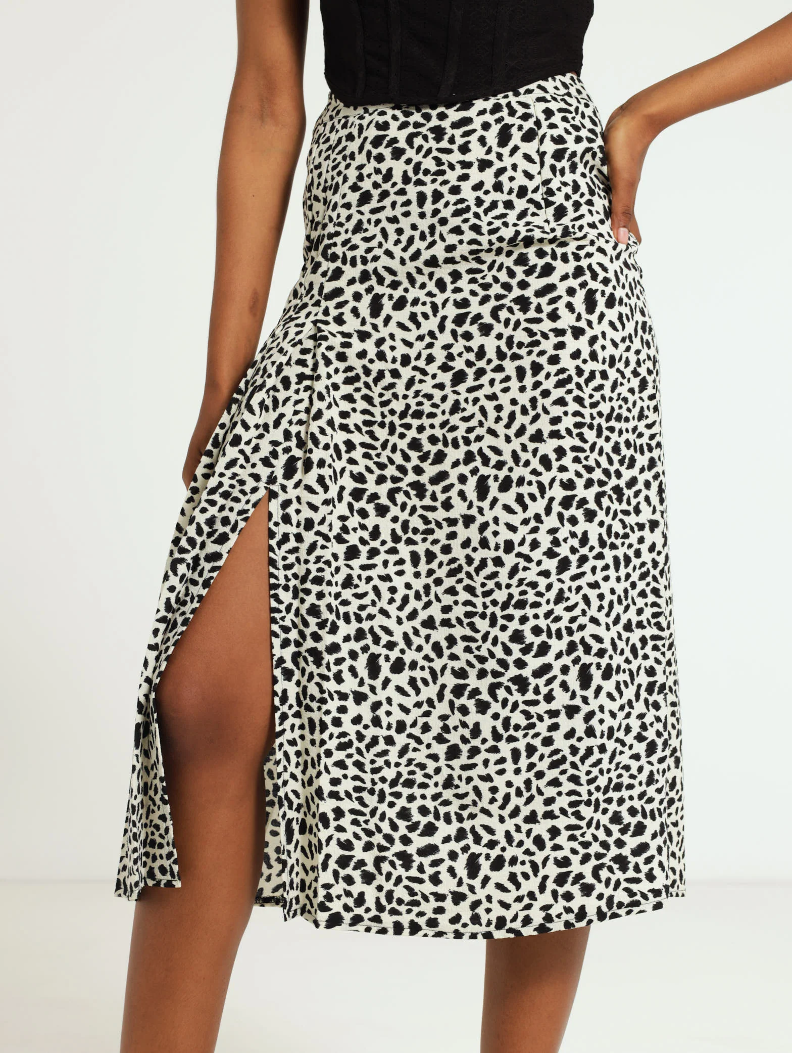 Animal Pleat Detail Midi Skirt