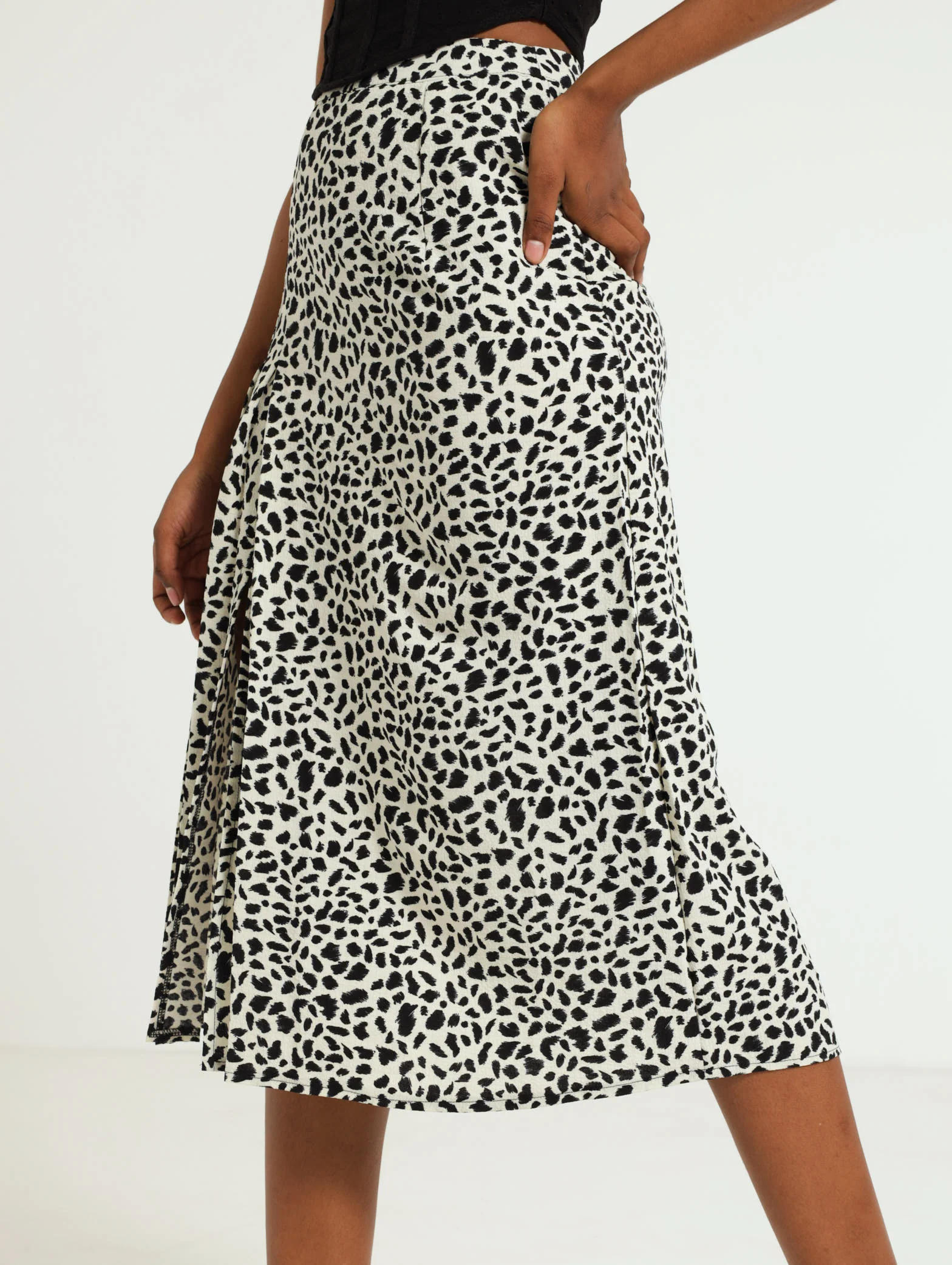 Animal Pleat Detail Midi Skirt - Image 3
