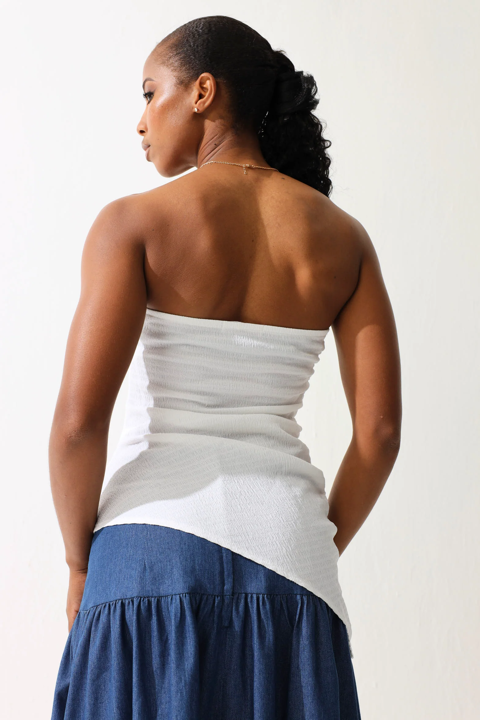 Asymmetrical Strapless Crinkle Knit Top - Cream - Image 4