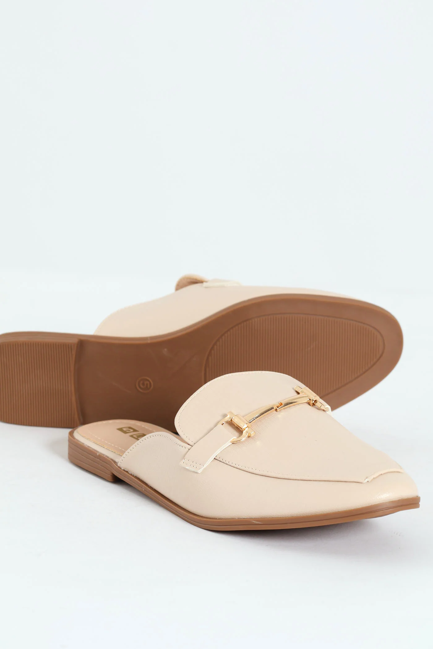 Bar Trim Push In Loafer - Natural - Image 5
