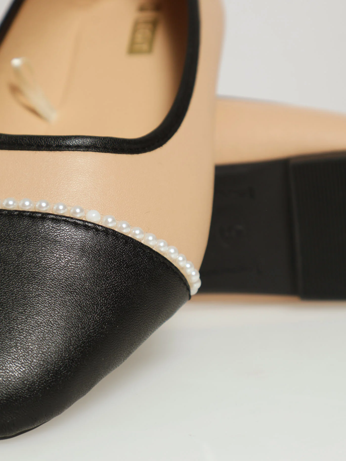 Basic Colour Block Pump With Pearl Trim - Image 5