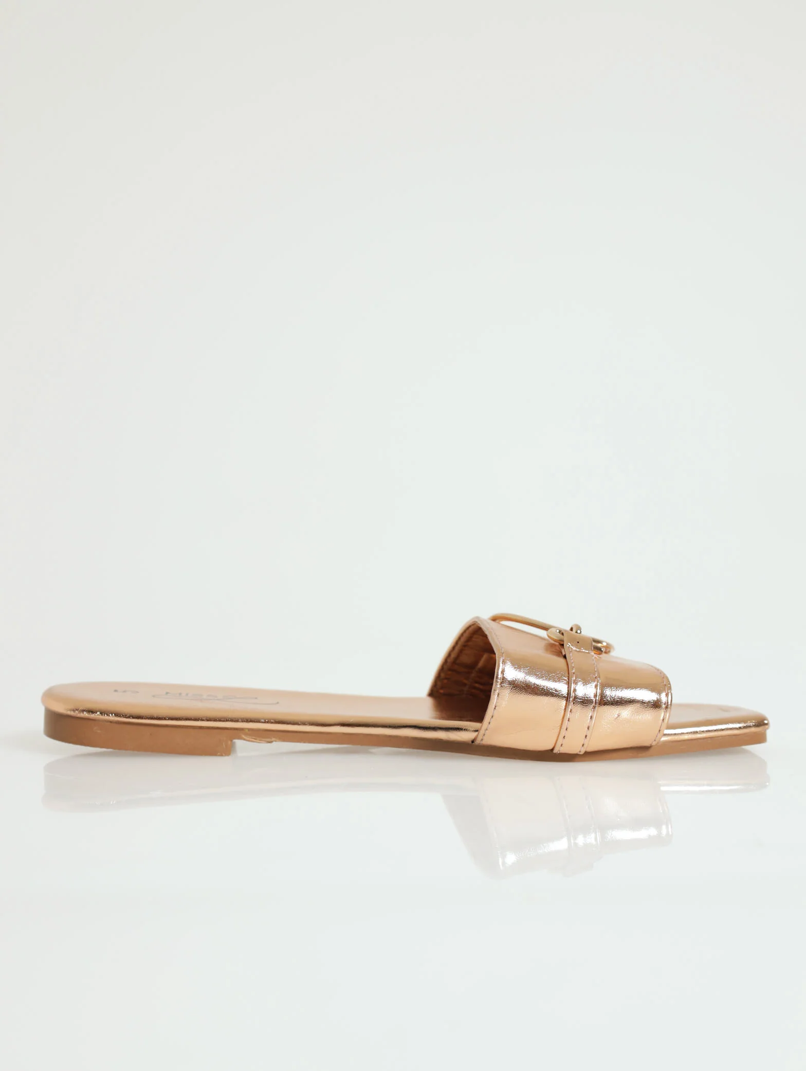 Basic Mule With Big Trim Detail - Image 3