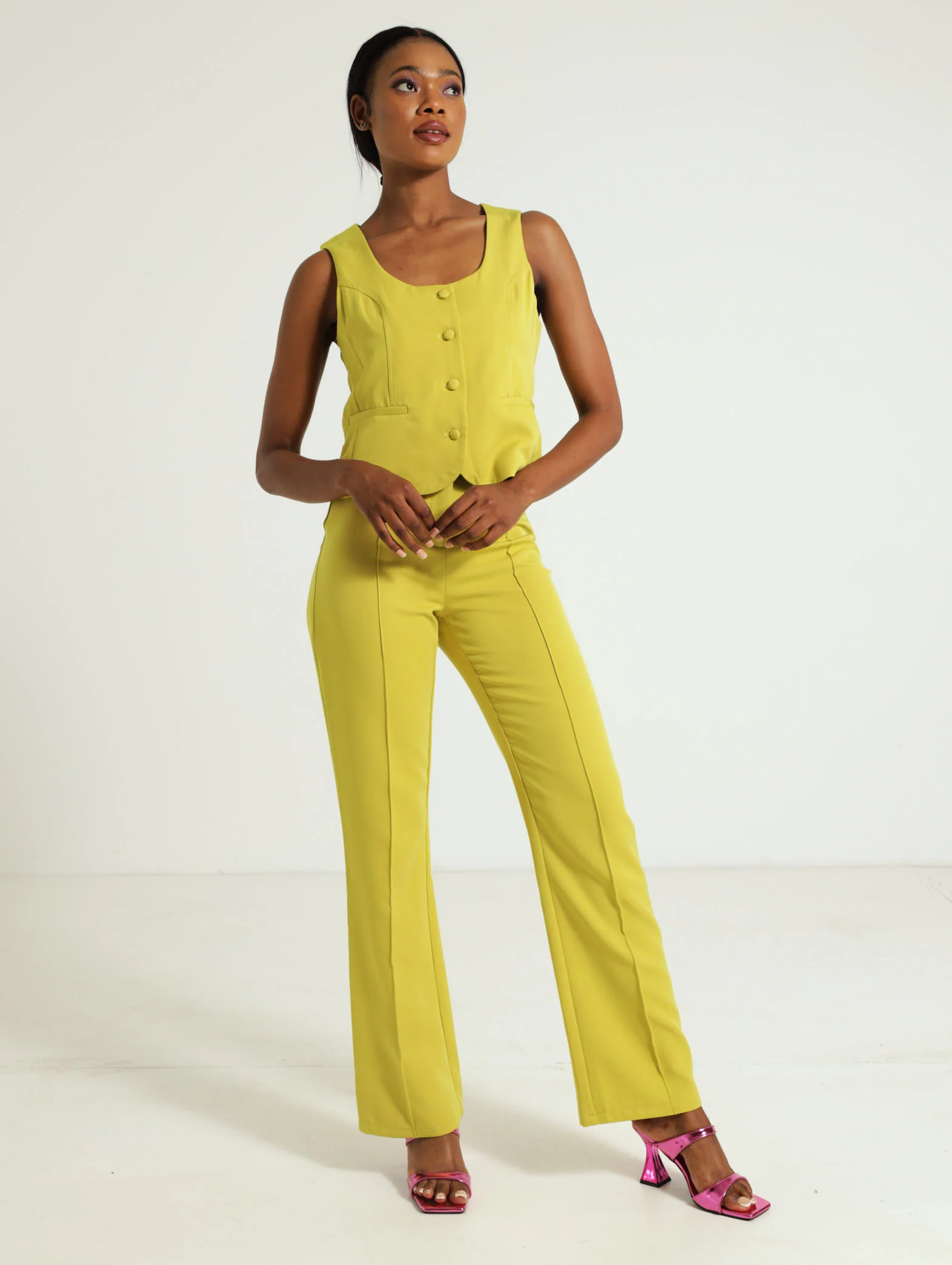 Basic Pleat Fold Wideleg Pants - Image 4