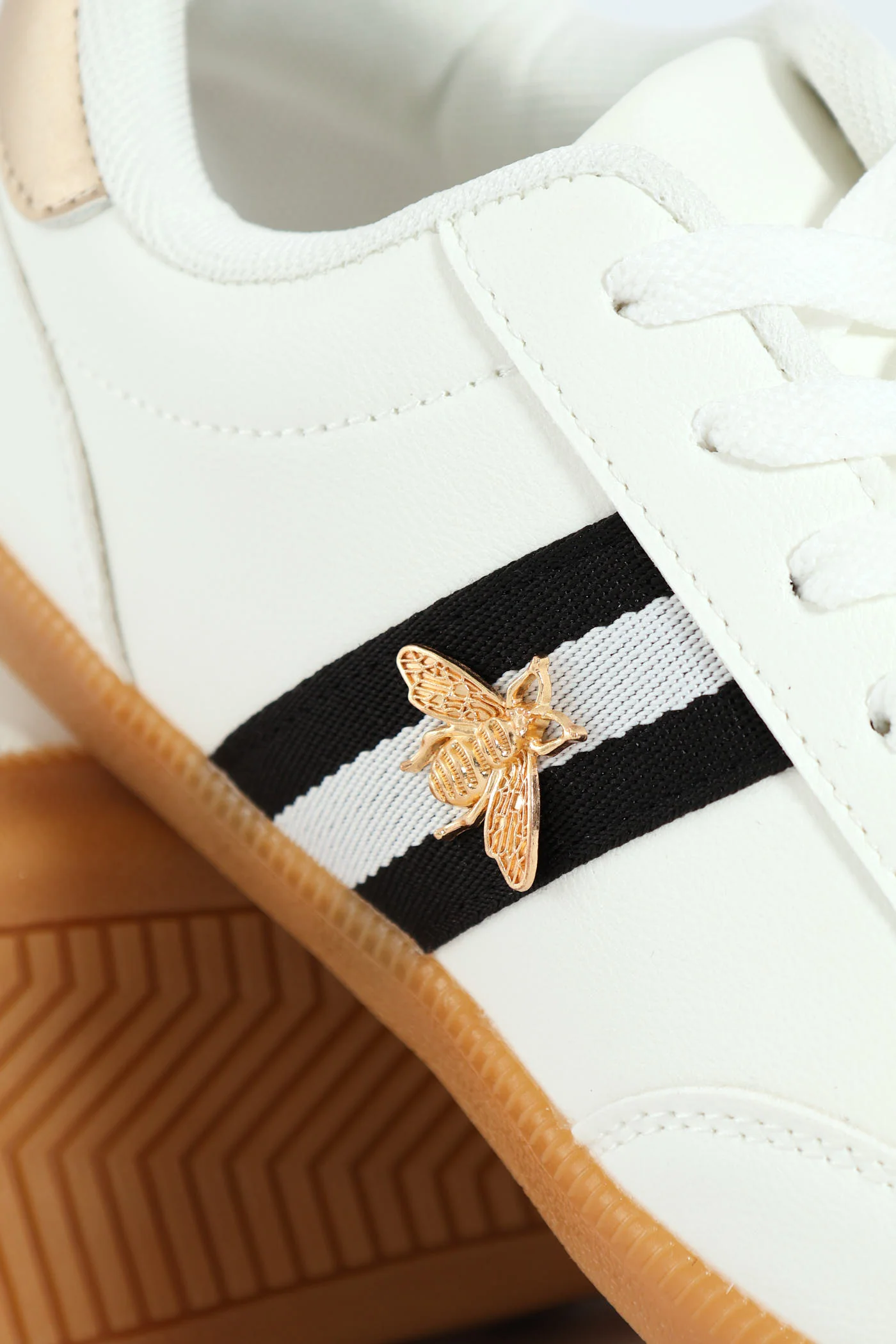 Bee Trim Plim Sole Sneaker - White - Image 5