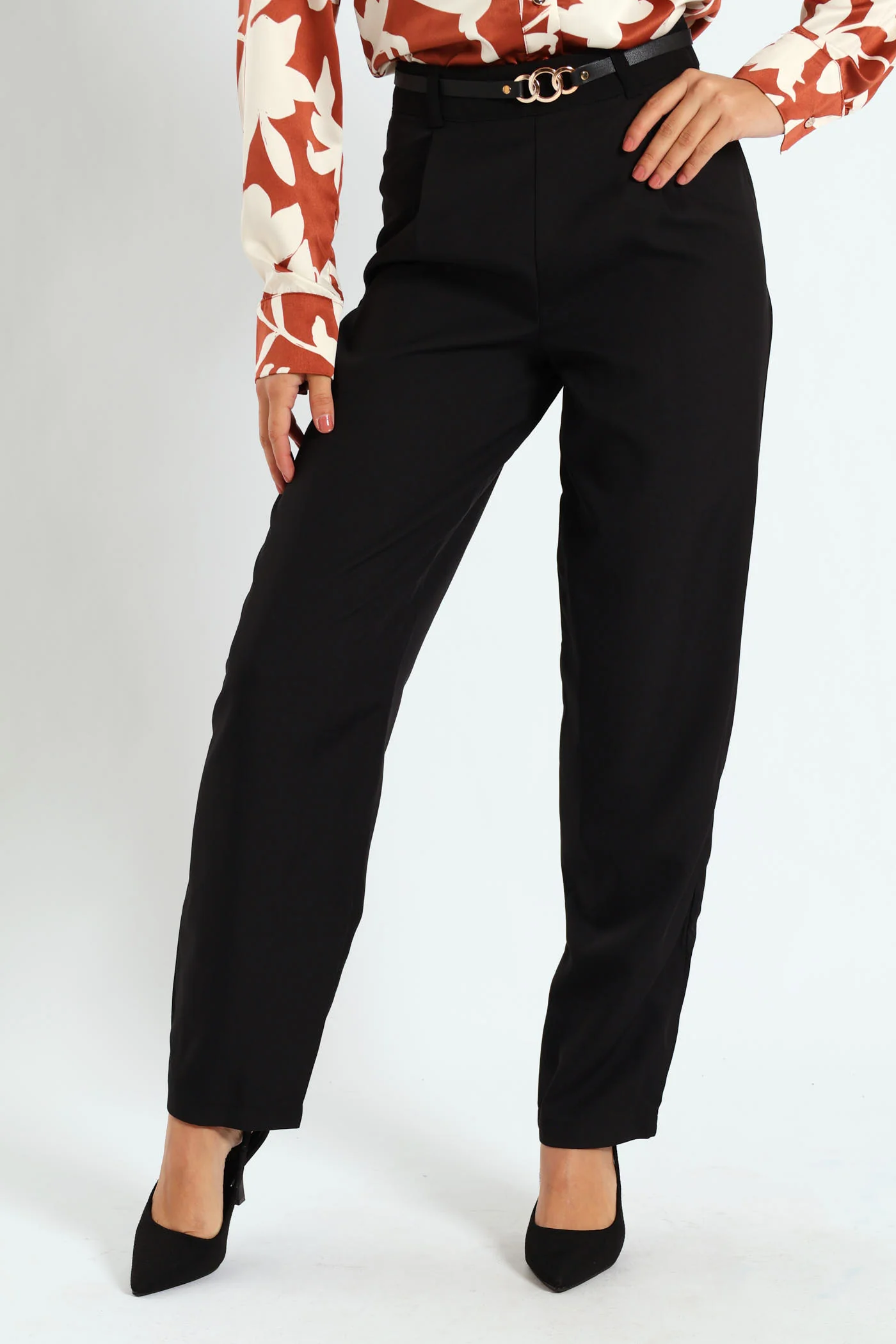 Belted Pleat Detail Pants - Black