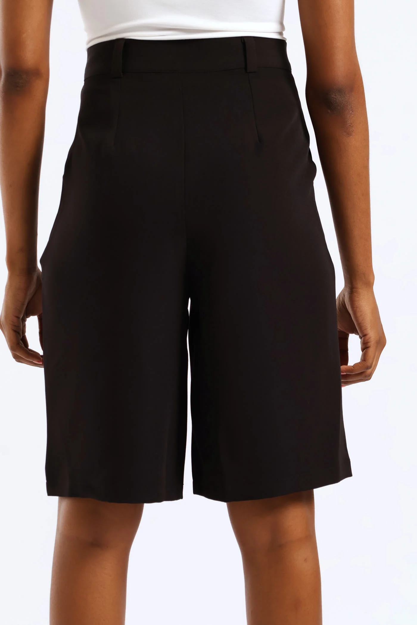 Bermuda Shorts - Black - Image 5