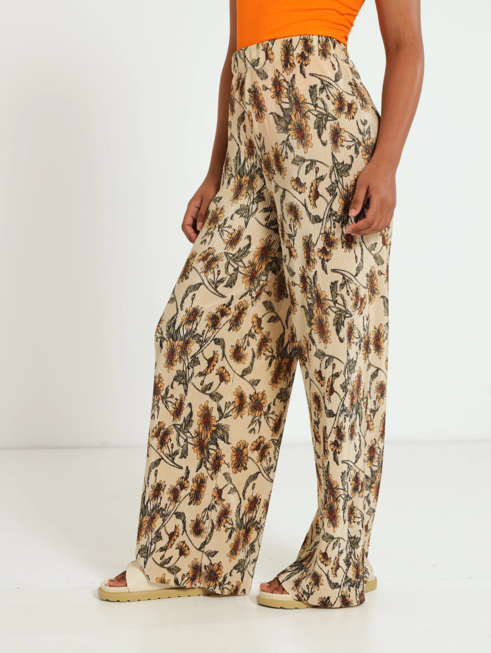 Bodre Floral Pants - Image 2