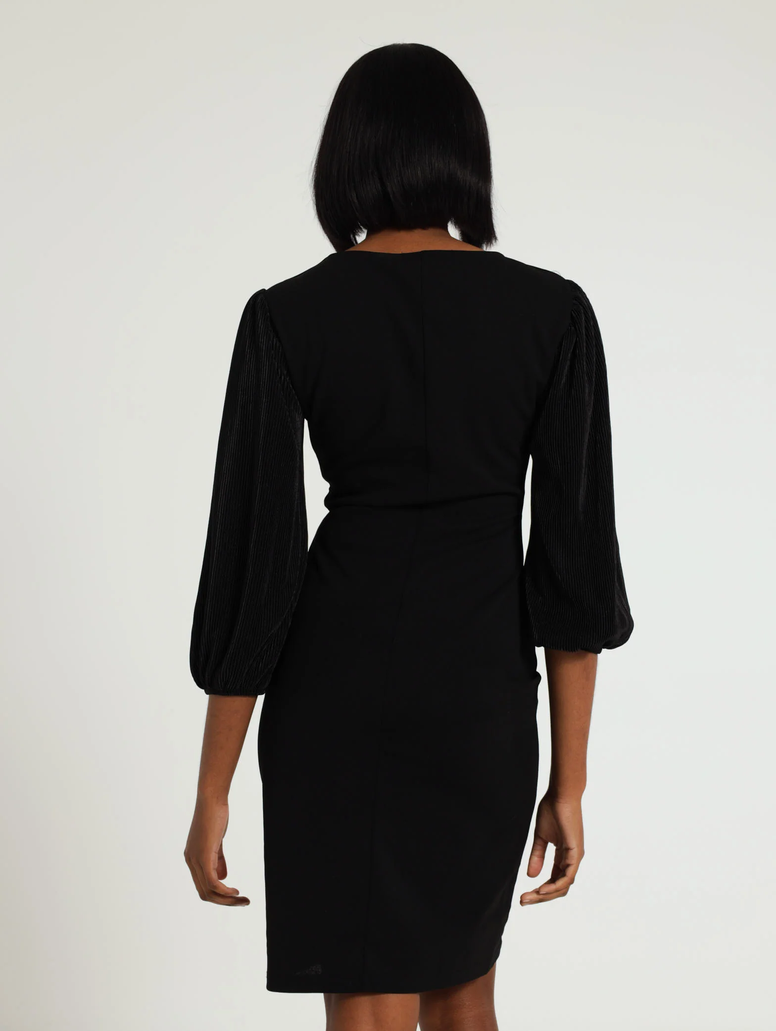 Bodre V-Neck Bodycon Dress - Image 4