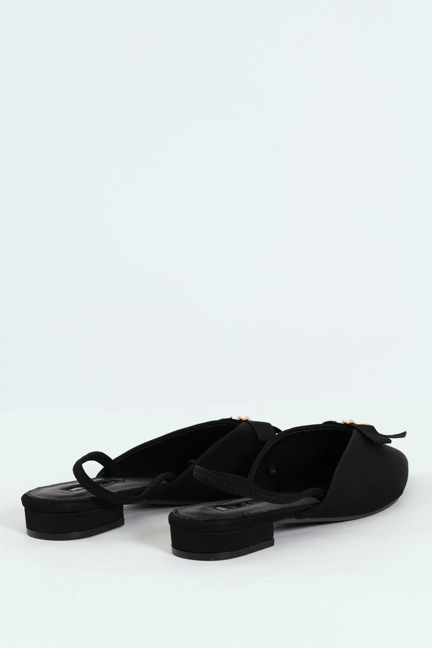 Bow & Bee Trim Slingback Pump - Black - Image 6