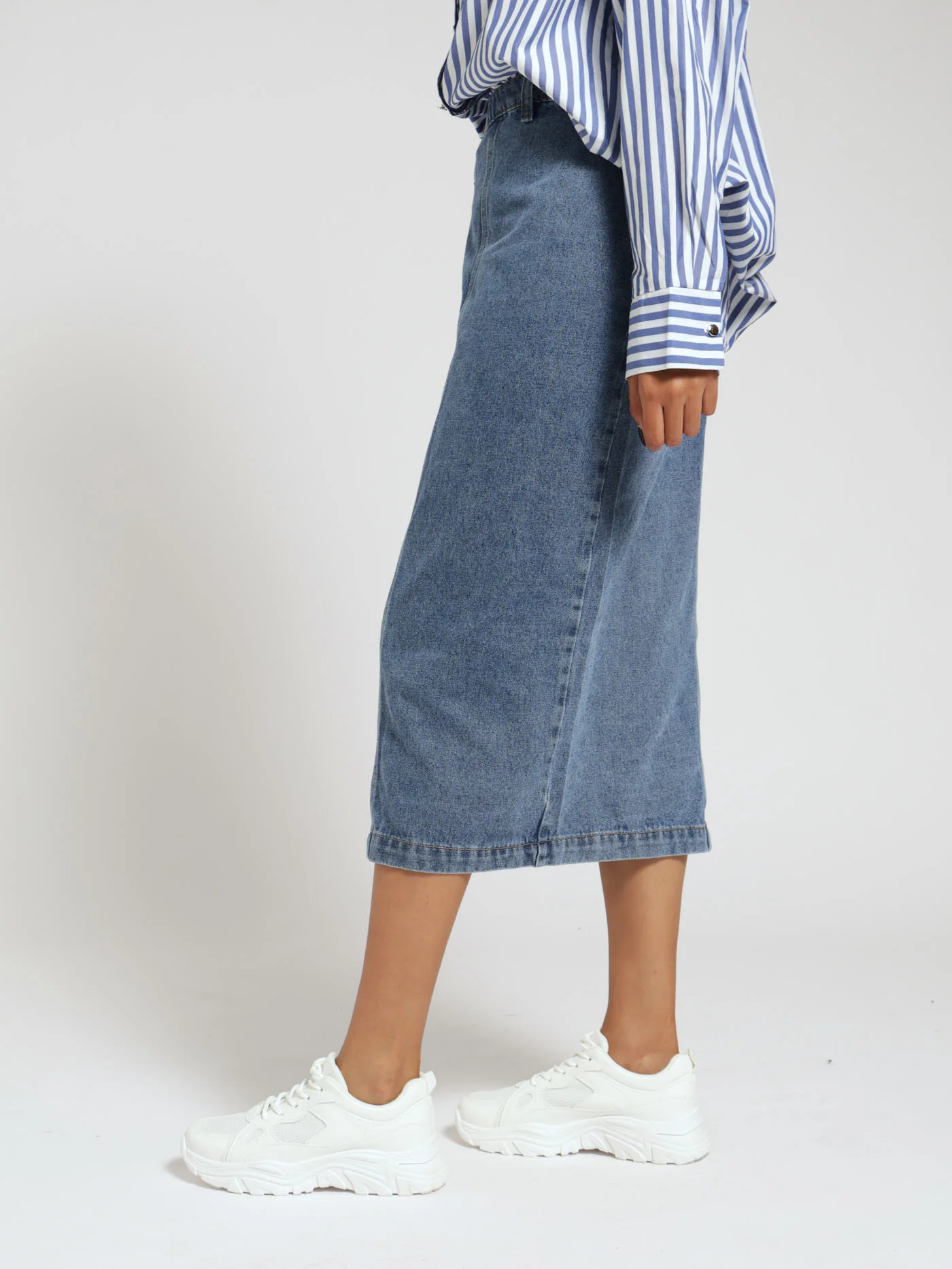 Button Detail Denim Midi Skirt - Stonewash - Image 2