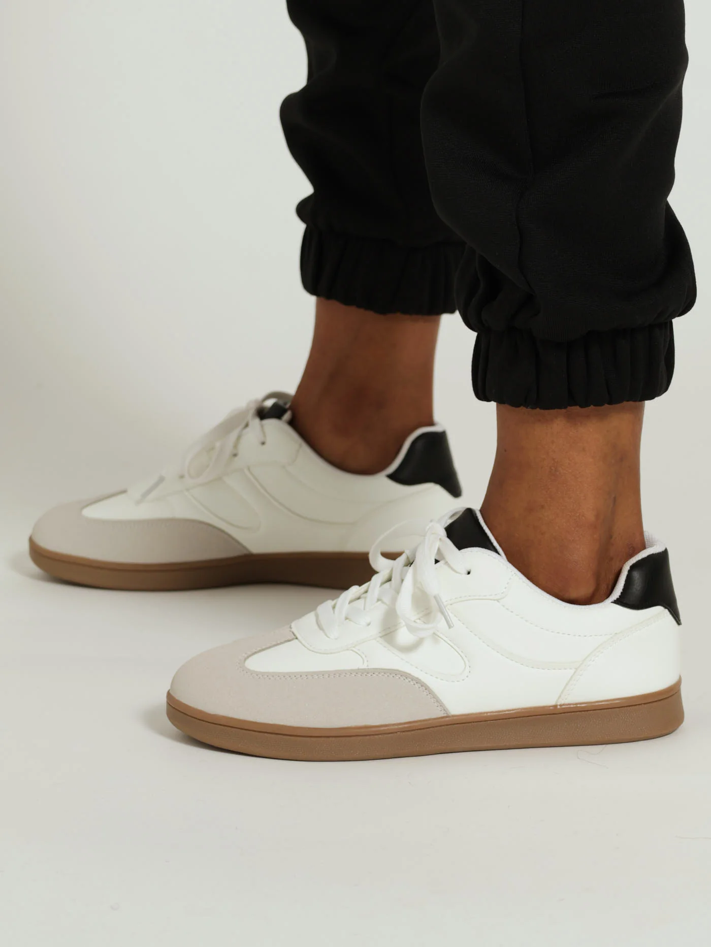 Casual Retro Trainers - Image 2
