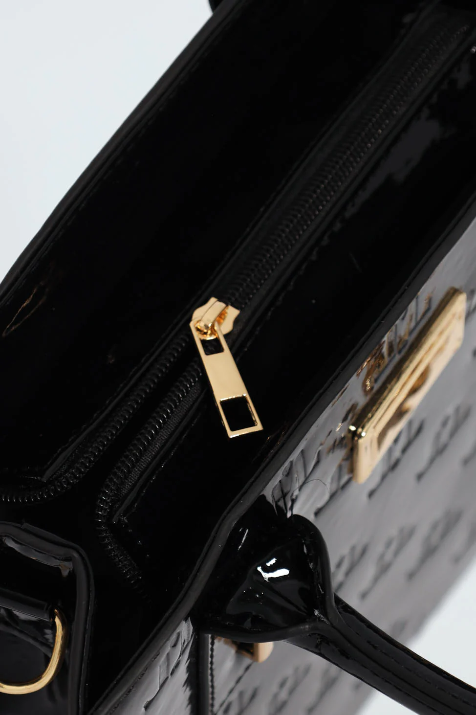 Charm Detail Metal Trim Embossed Monogram Tote Bag - Black - Image 4