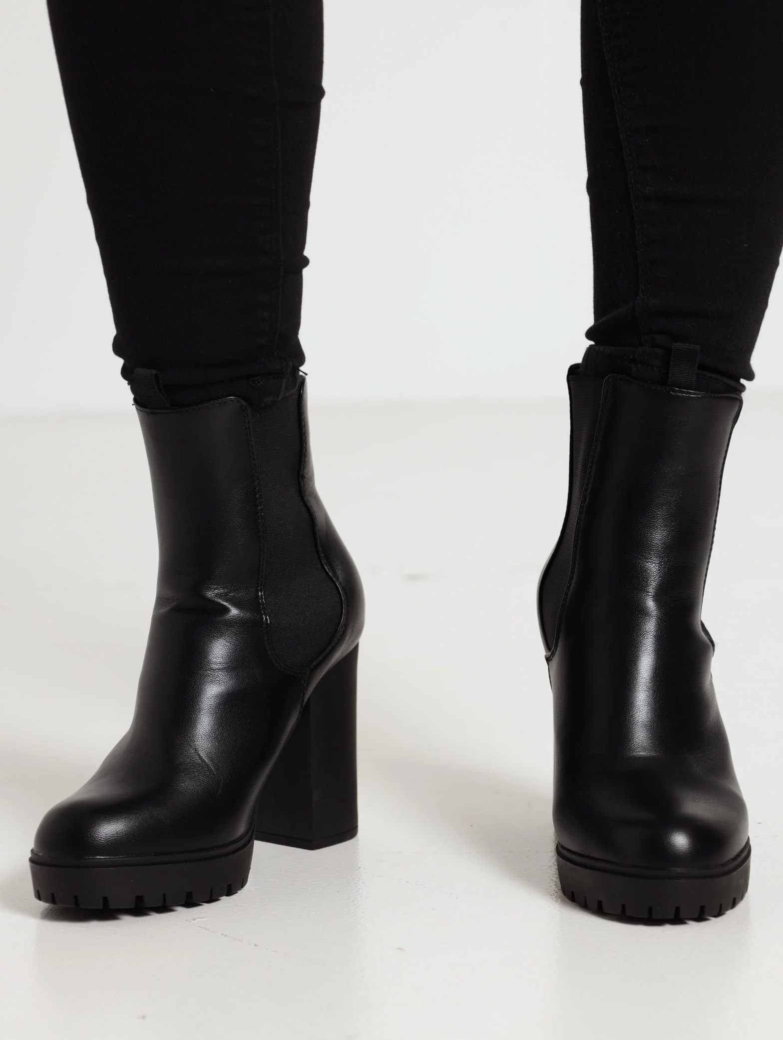 Chelsea High Ankle  Boot On Cleated Block Heel