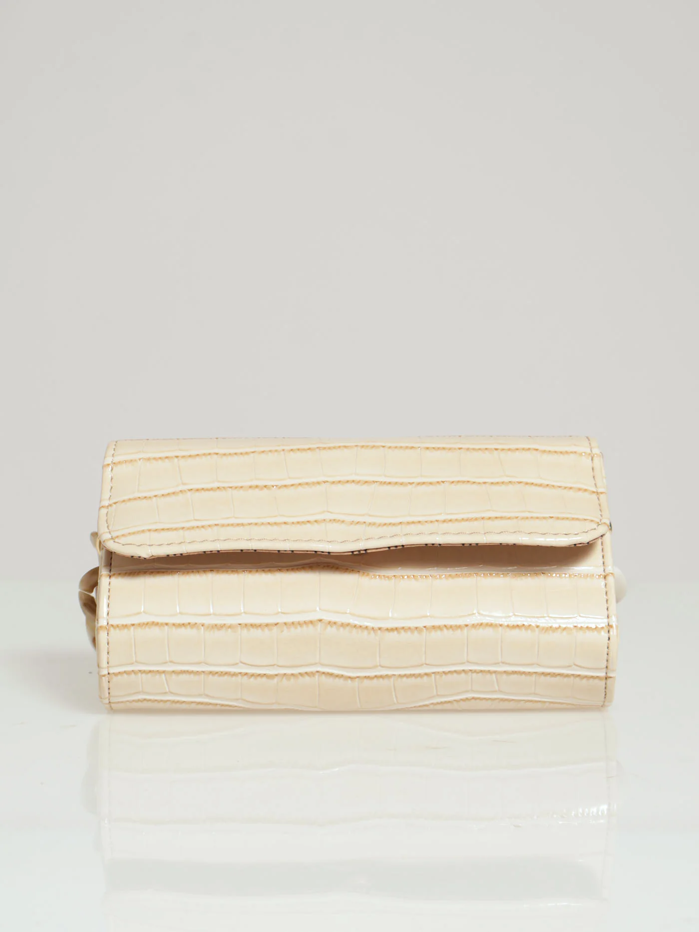 Chunky Chain Croc Clutch Bag - Beige