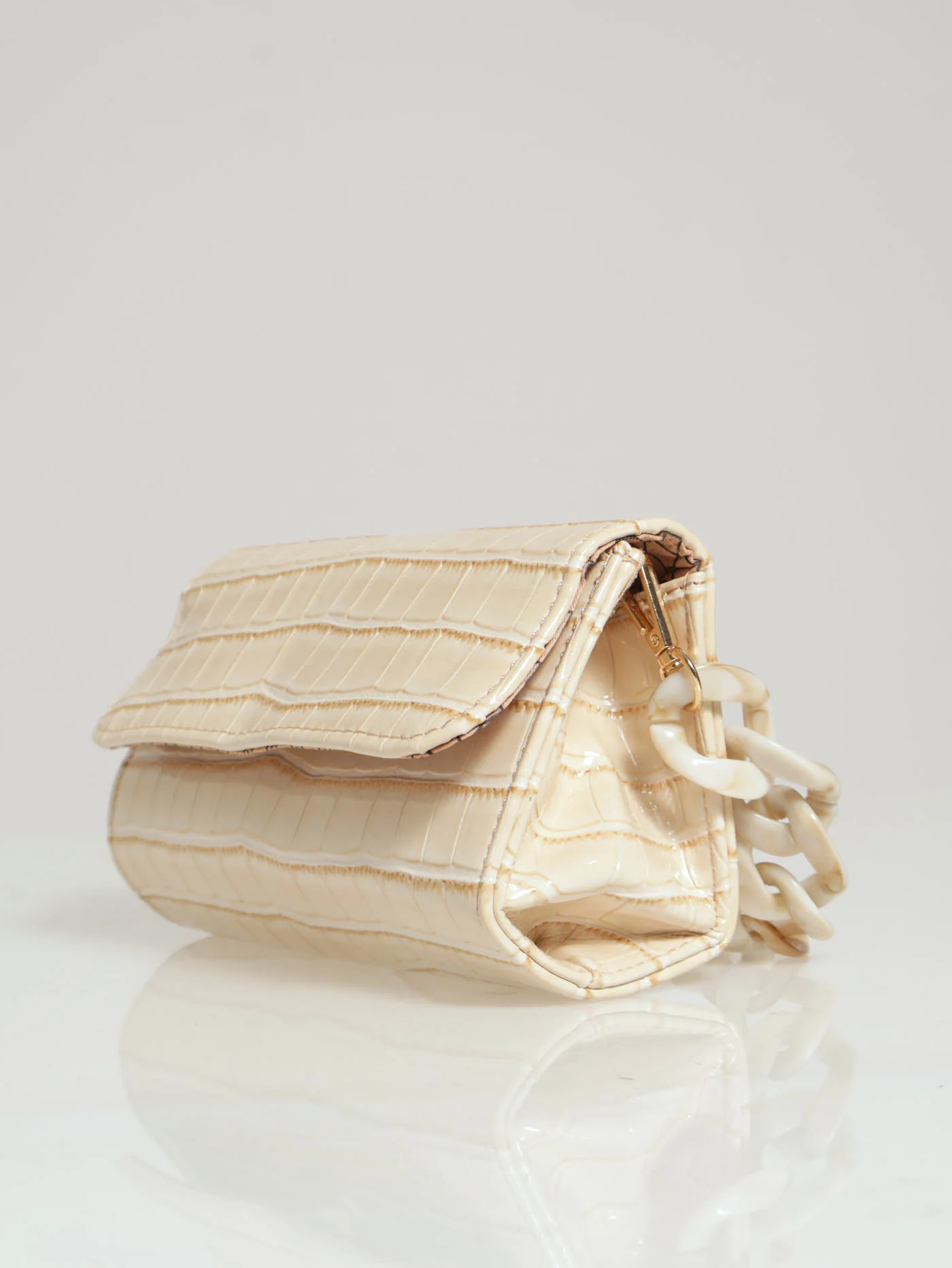 Chunky Chain Croc Clutch Bag - Beige - Image 3