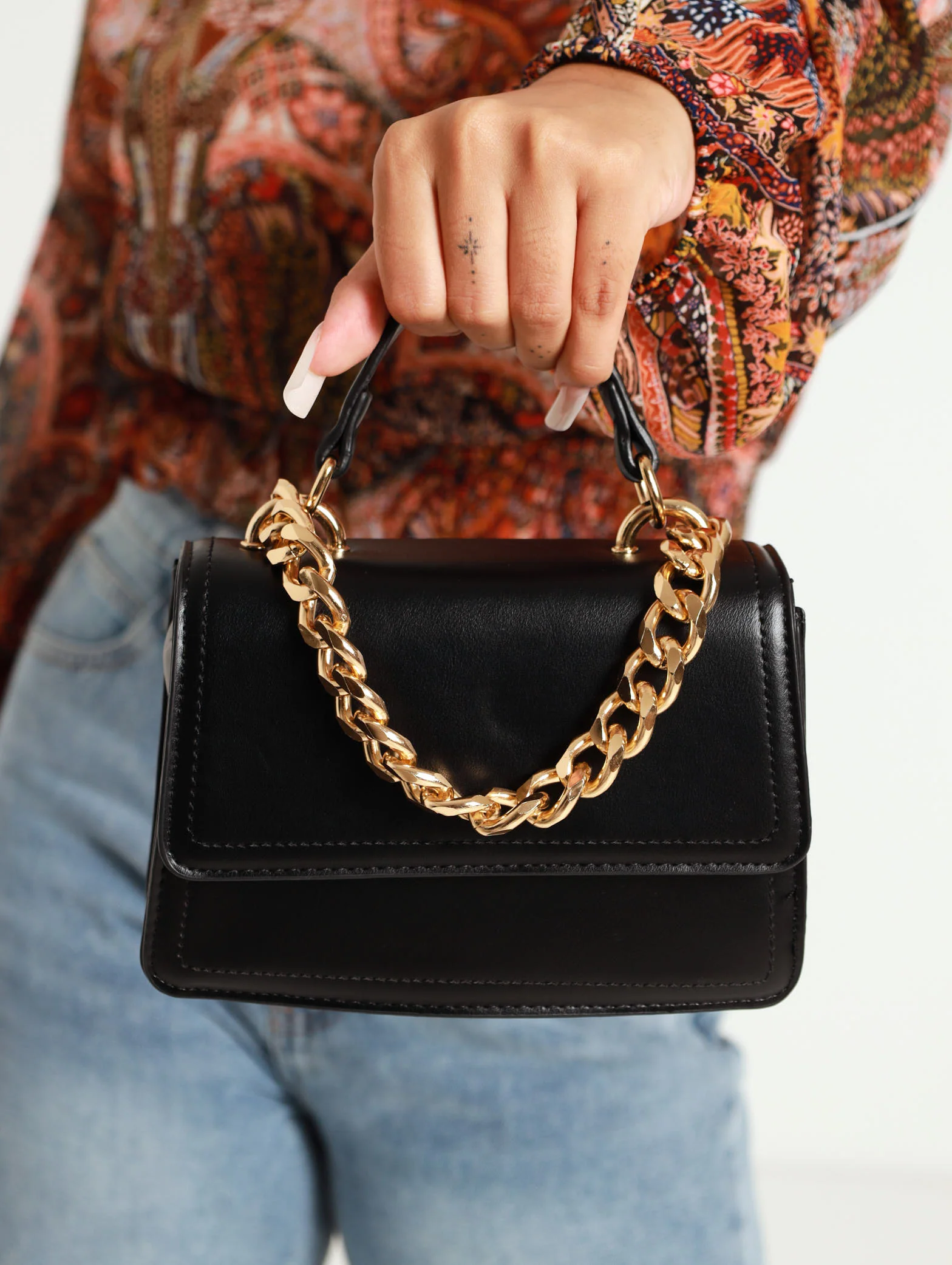 Chunky Chain Top Handle Satchel