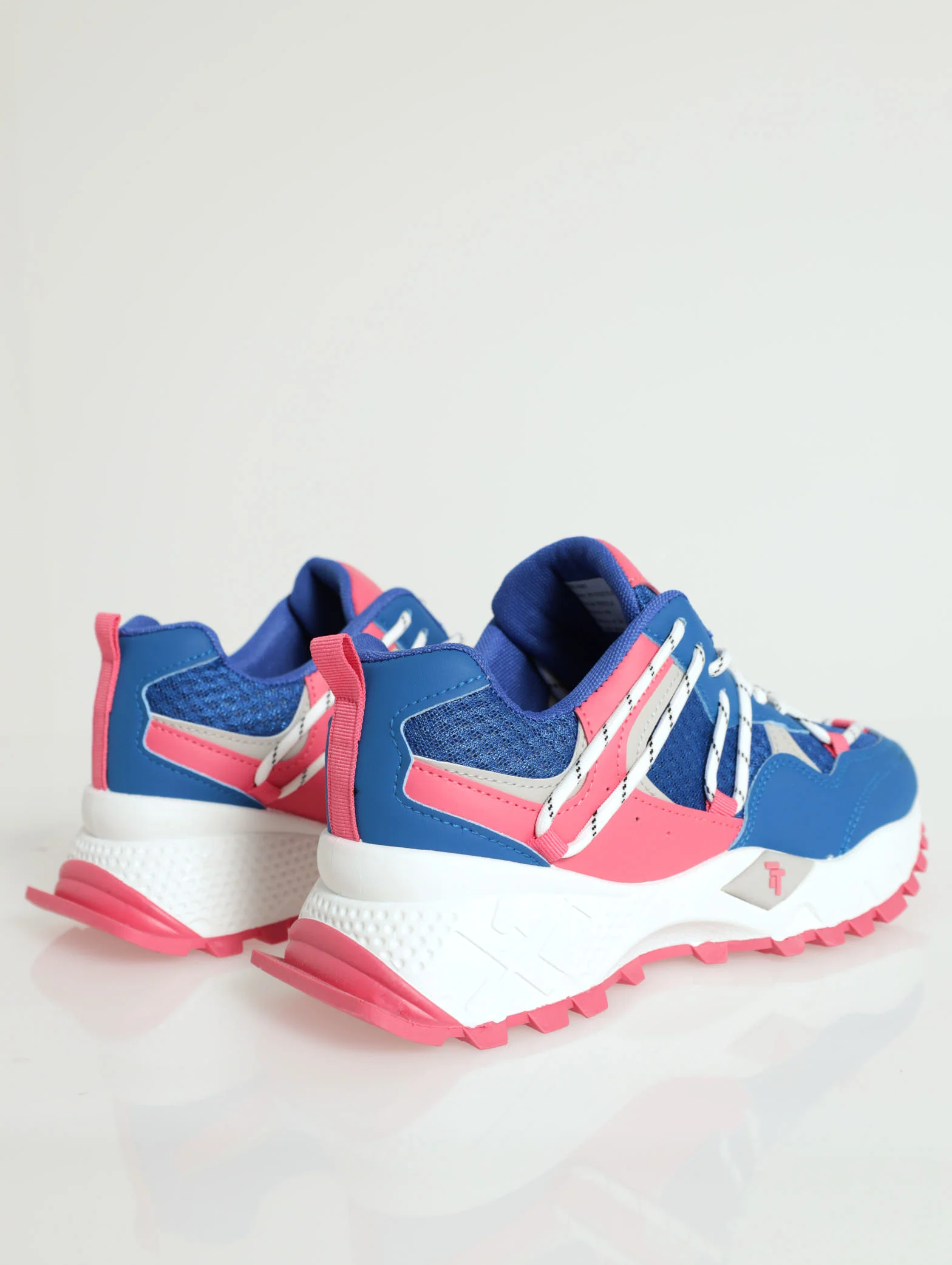 Chunky Drawstring Sneaker - Image 3