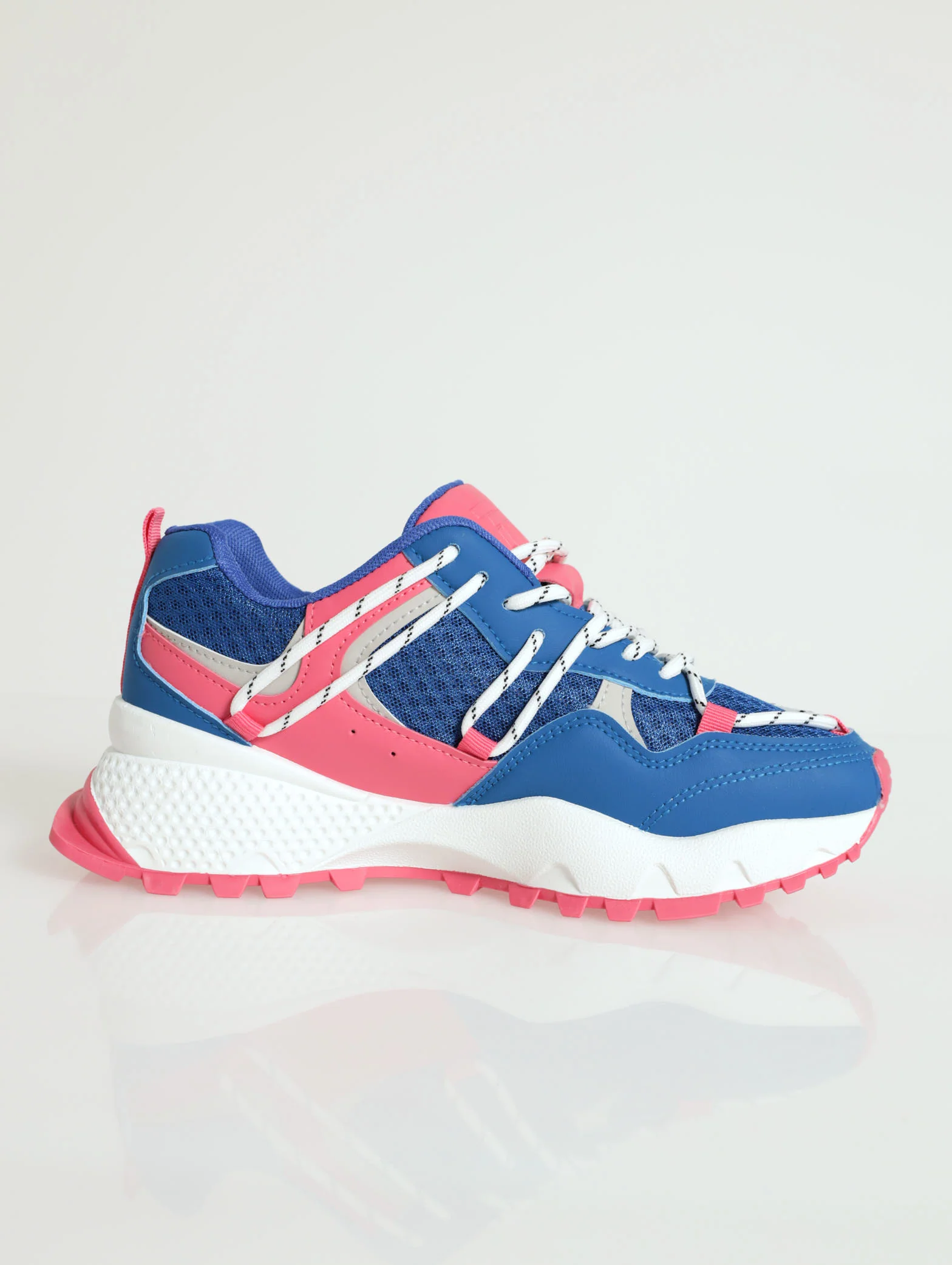 Chunky Drawstring Sneaker - Image 4