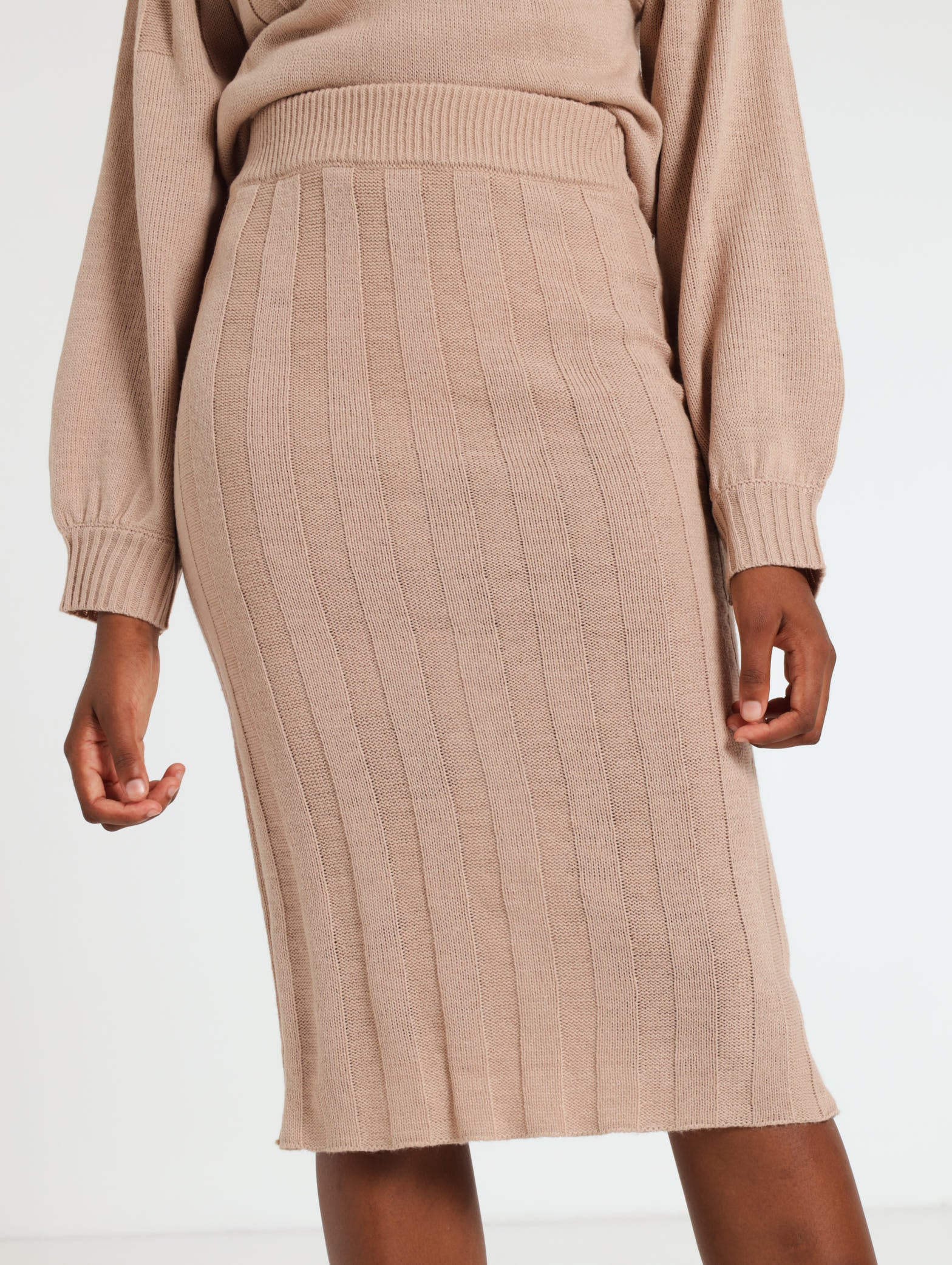 Chunky Flared Skirt Rib Detail